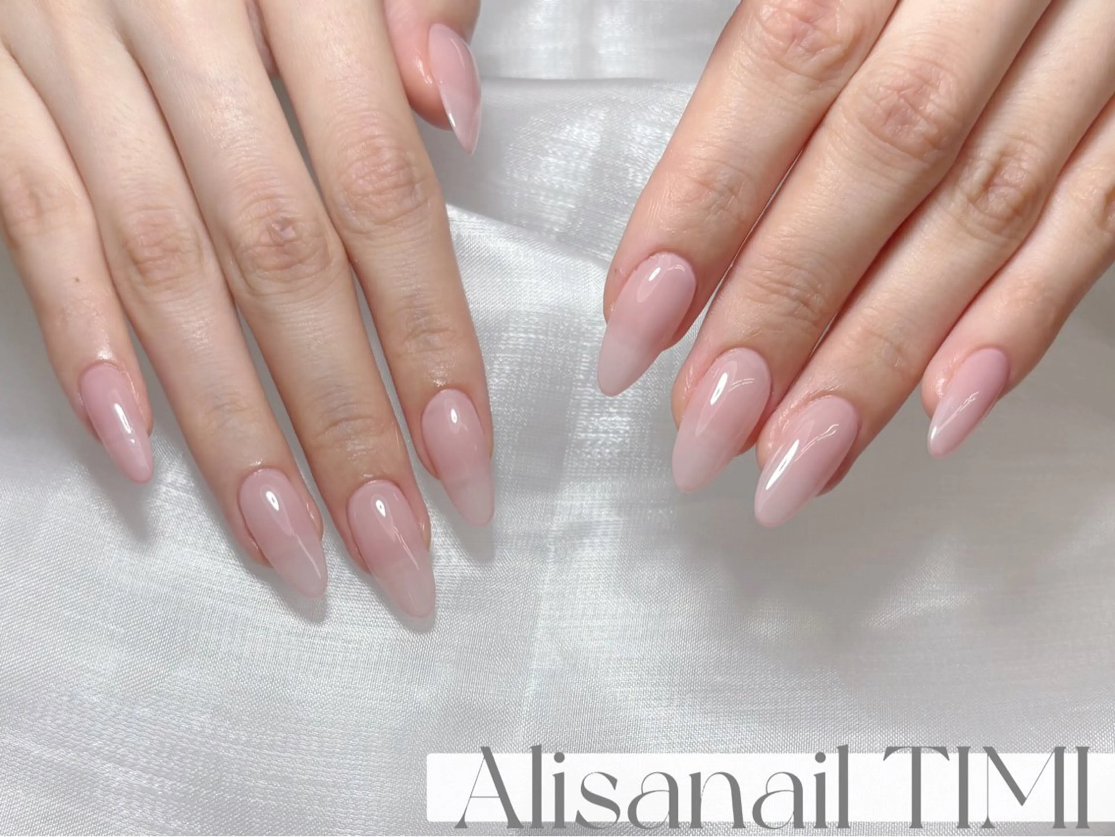 ネイル ワンカラーネイル ハンドネイル Alisa nail Timiのネイルデザイン