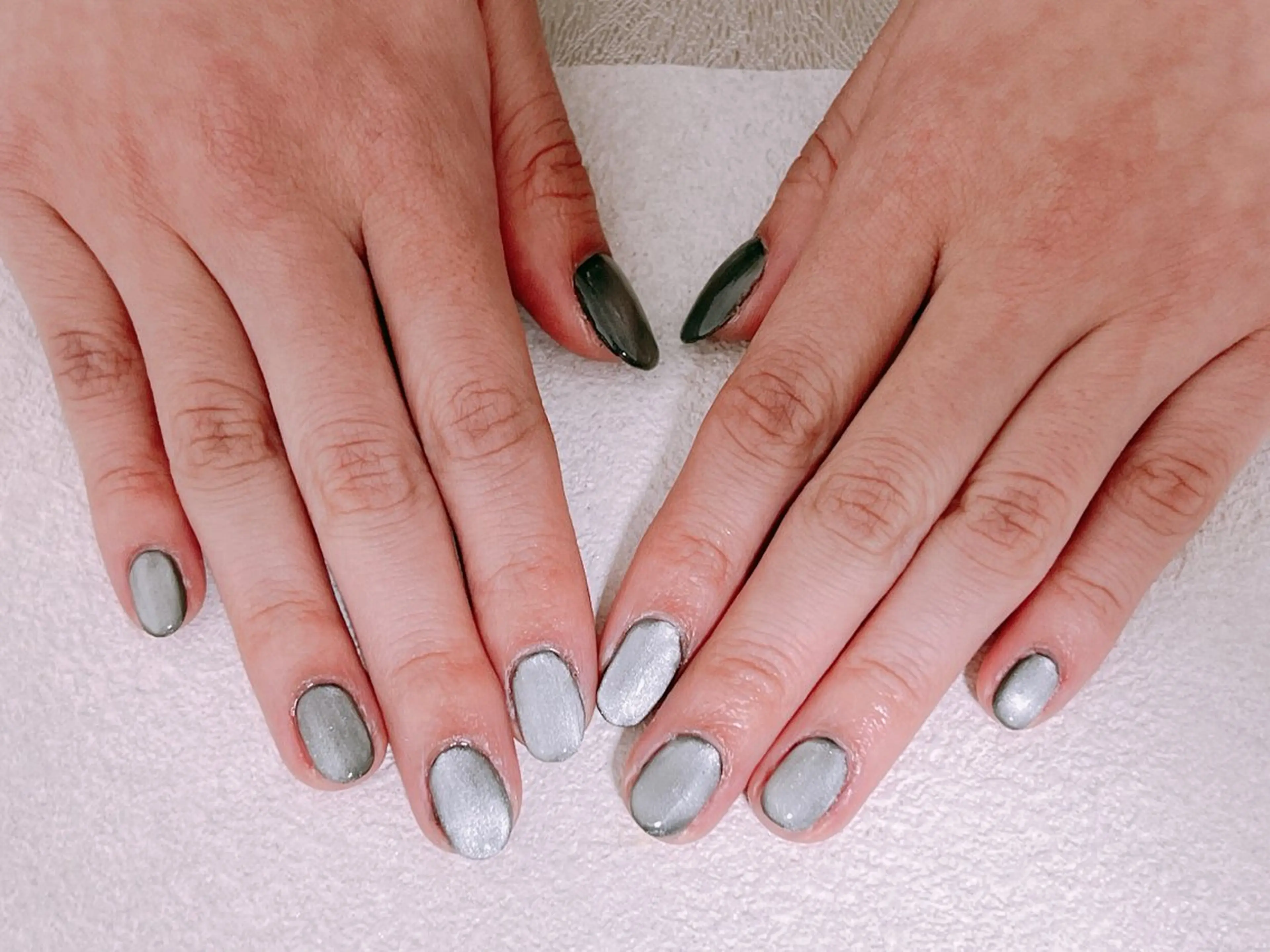 ネイル オーロラネイル フットネイル フレンチネイル ジェルネイル 韓国ネイル Mogu nail 二子玉川のネイルデザイン