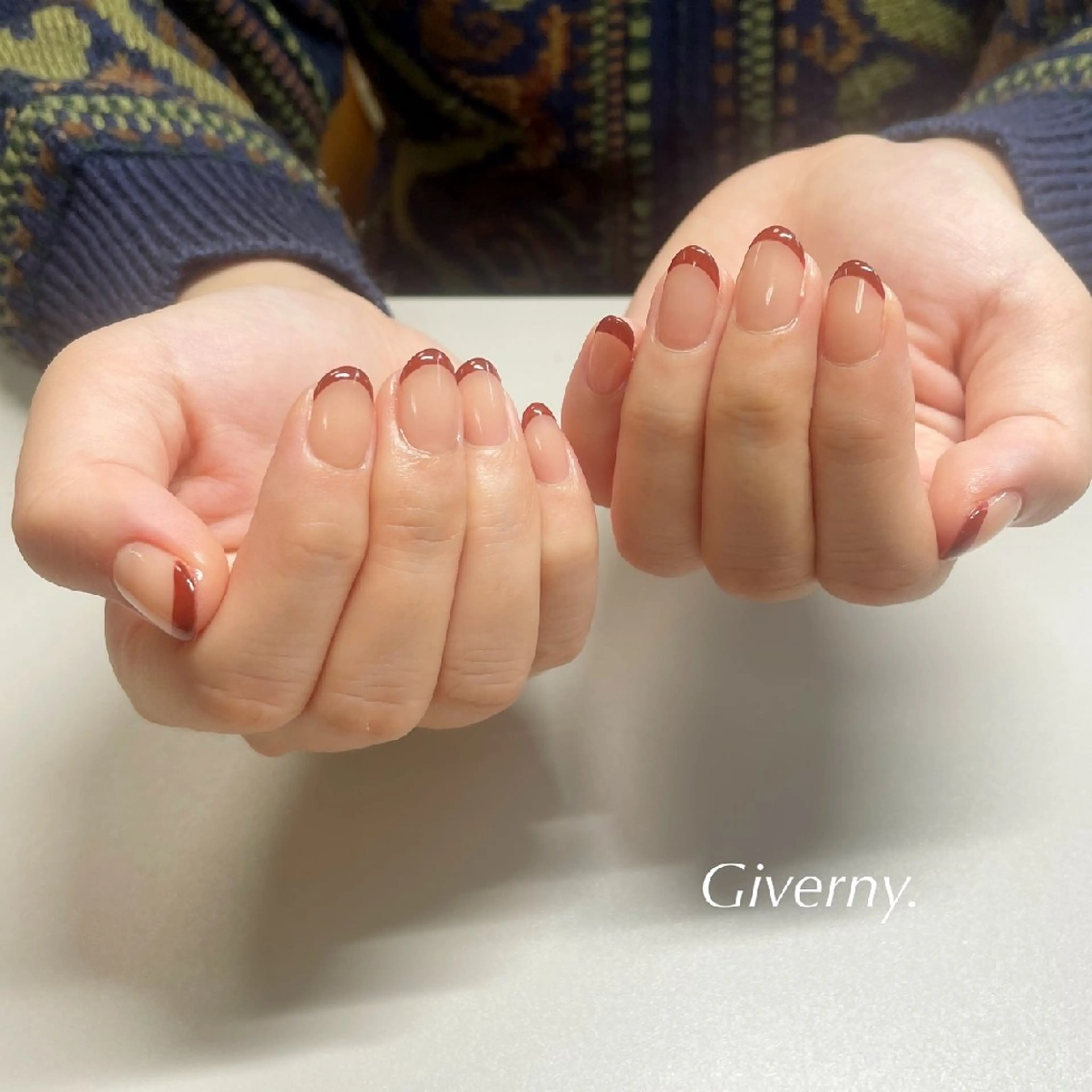 ネイル フレンチネイル シンプルネイル ハンドネイル Giverny .のネイルデザイン