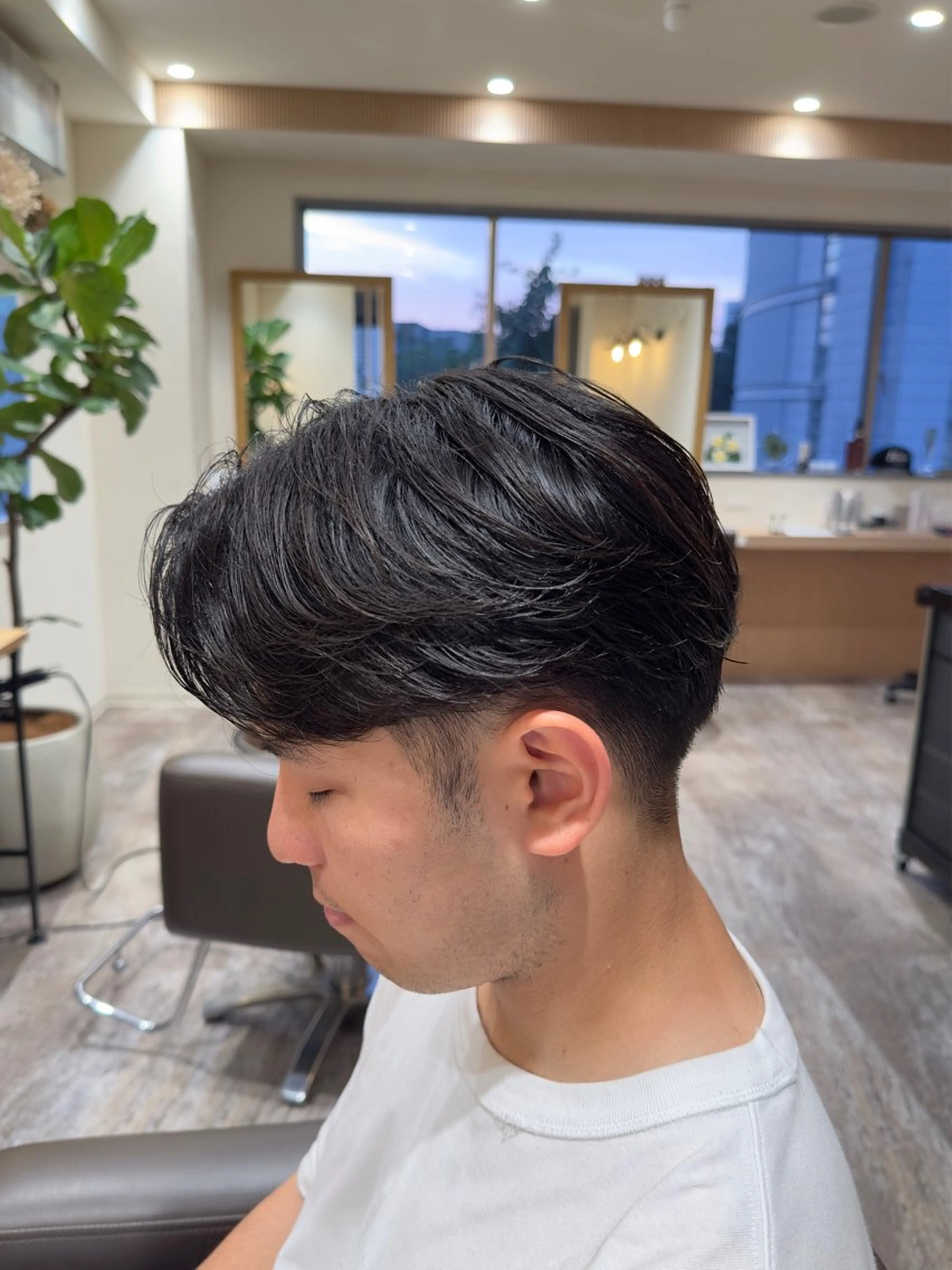 メンズ カット 【メンズパーマ】比嘉 啓人のヘアスタイル