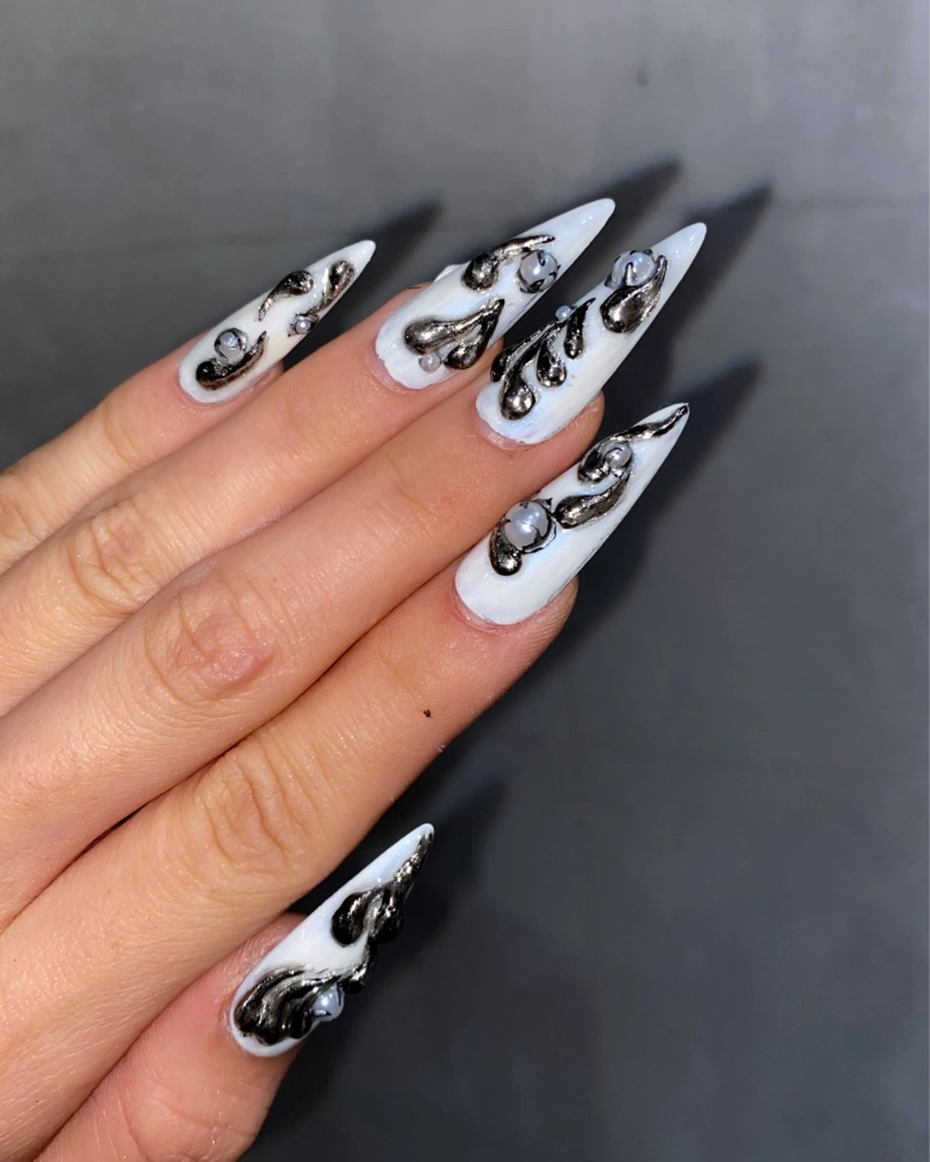 ネイル ハンドネイル ticro所属・海外ネイル💅🏼 yutsukIのネイルデザイン