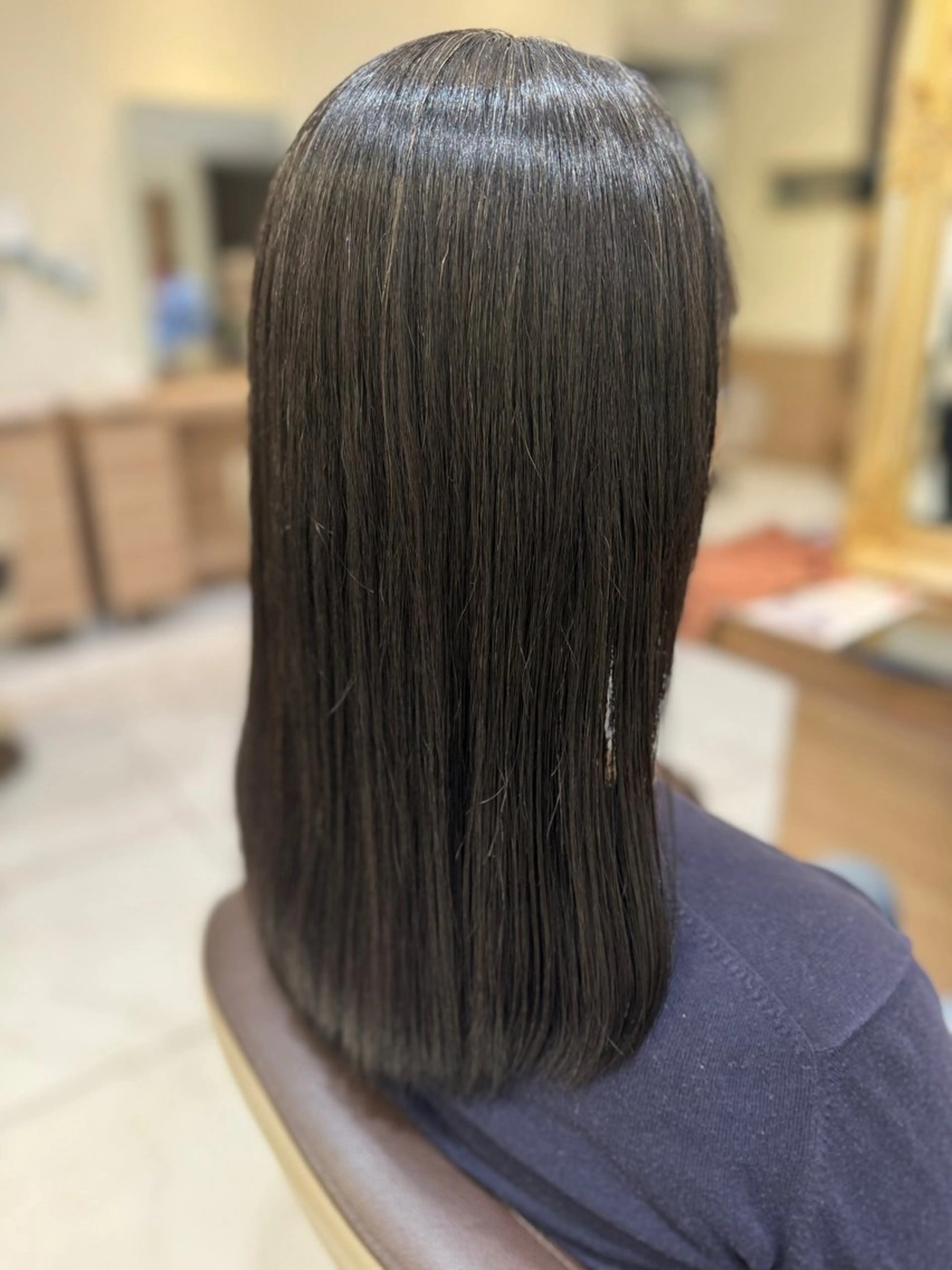 セミロング カット 縮毛矯正 トリートメント 松田 一希のヘアスタイル