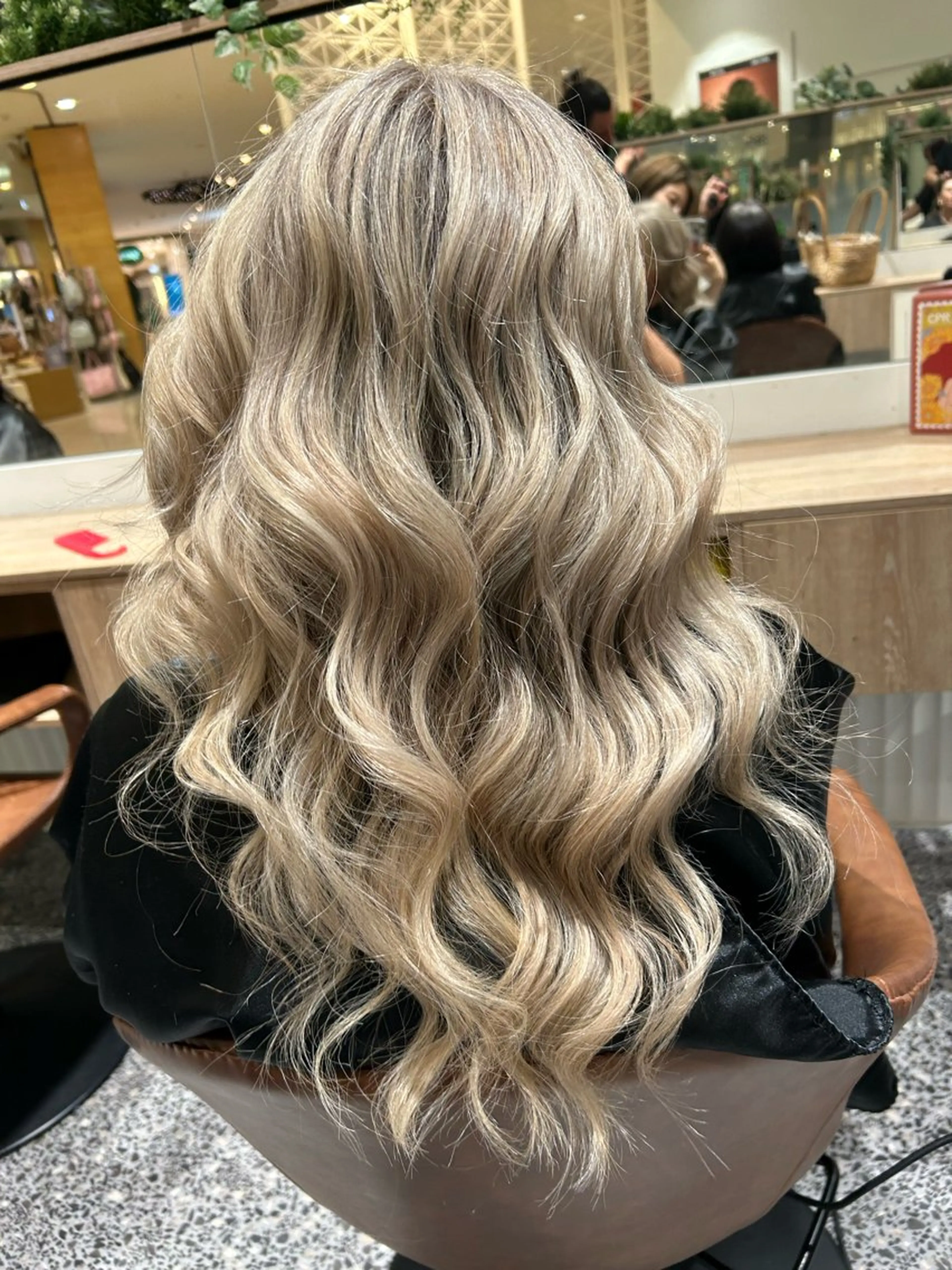 ロング Salon KOZA所属・中島 芽生のヘアスタイル