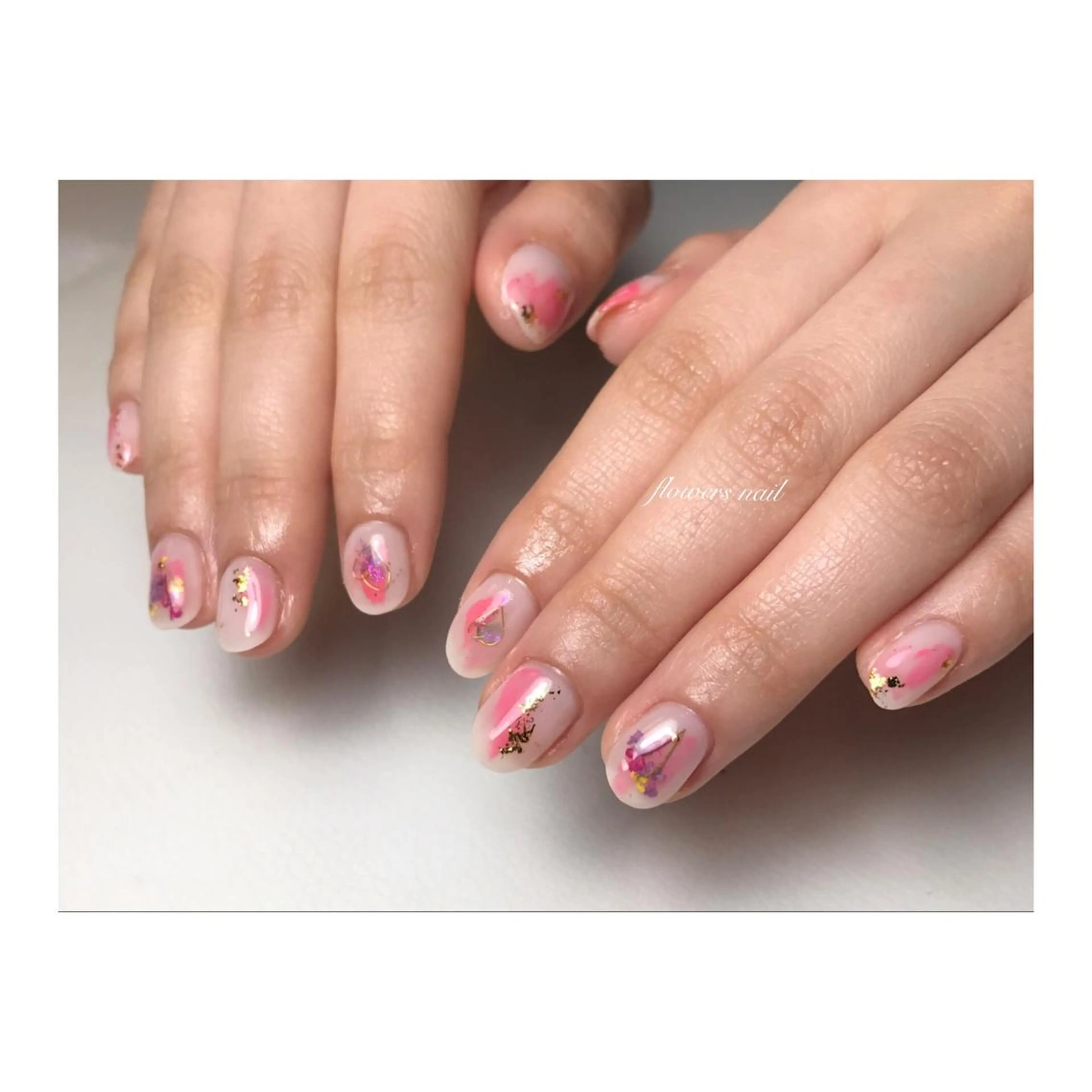 ネイル ニュアンスネイル flowers nailのネイルデザイン