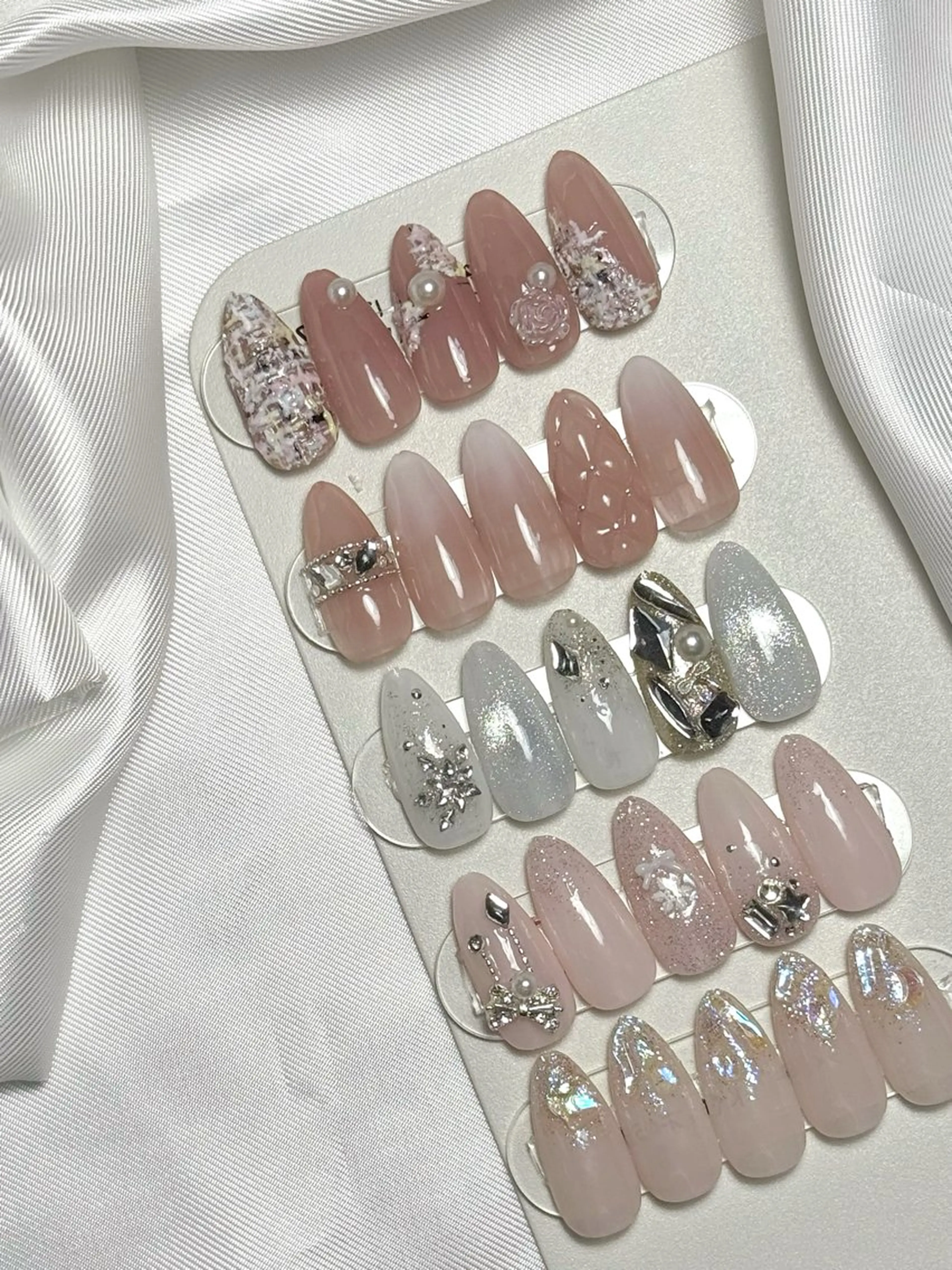 プレミアムコース【オフ有】初回オフ無料✨上品、季節デザイン、ワンホン、韓国、パーツ込みの写真