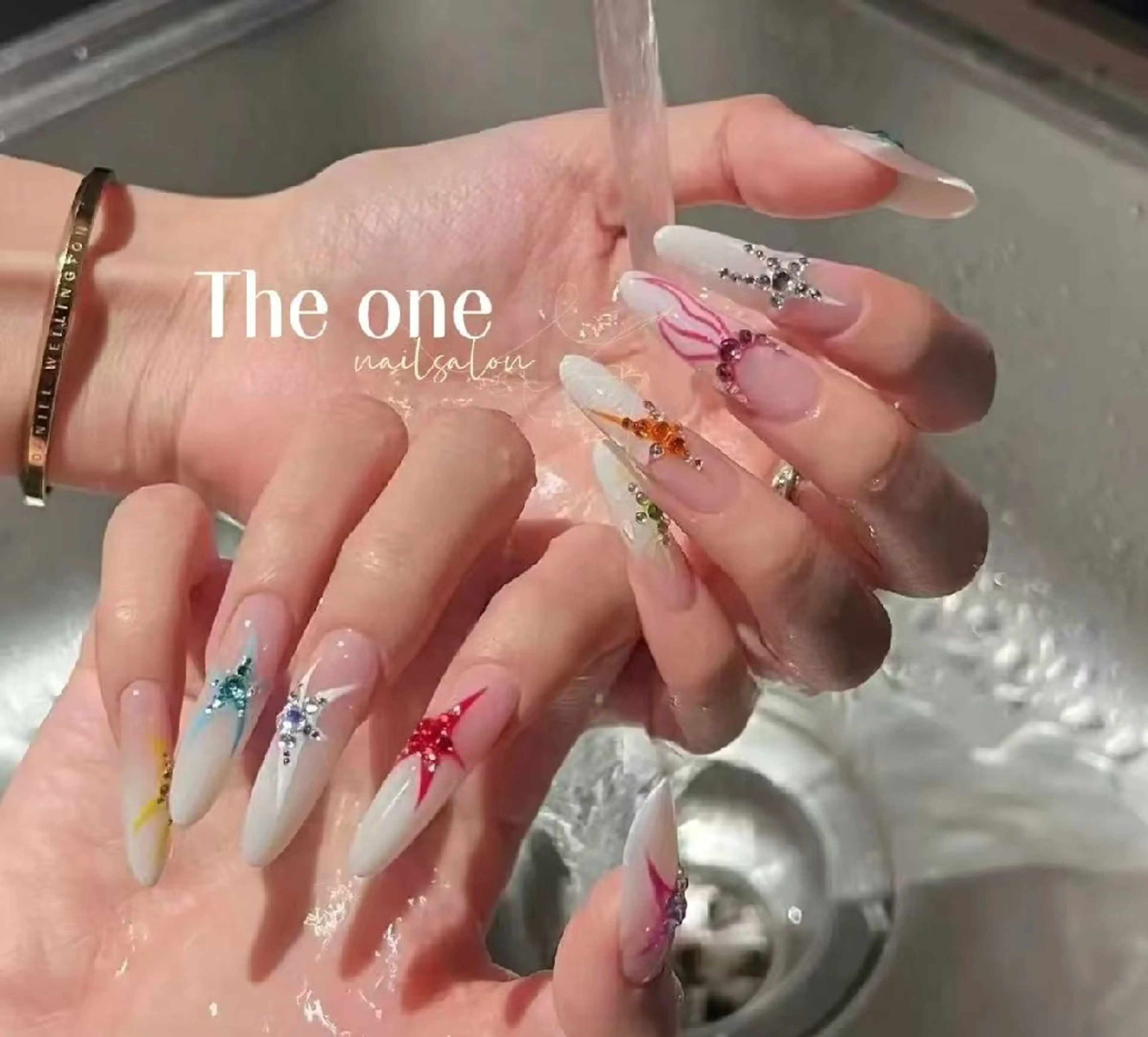 ネイル THE ONE栄店所属・Theone栄店 川原のネイルデザイン