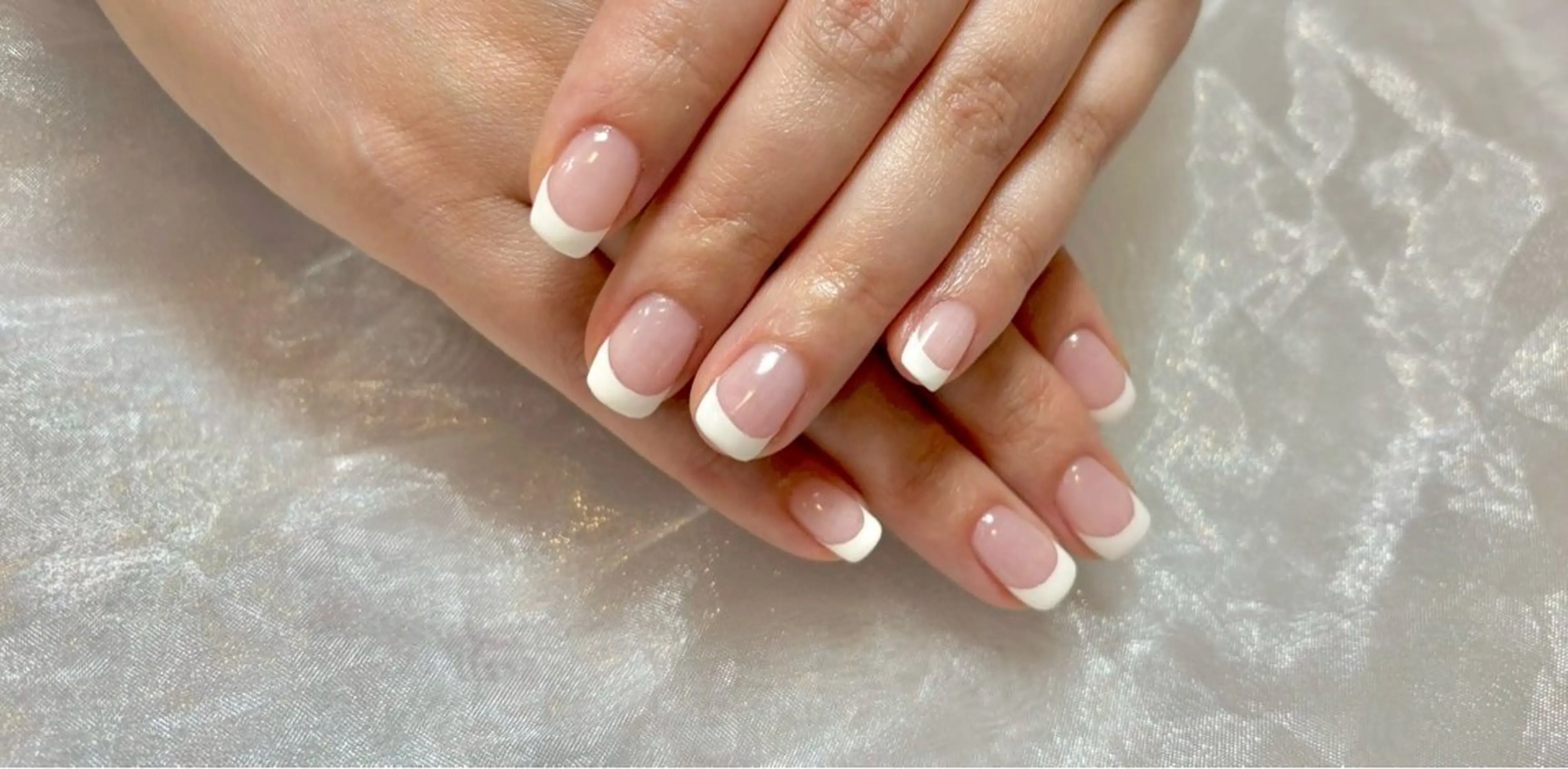 ネイル フレンチネイル Mia nailのネイルデザイン