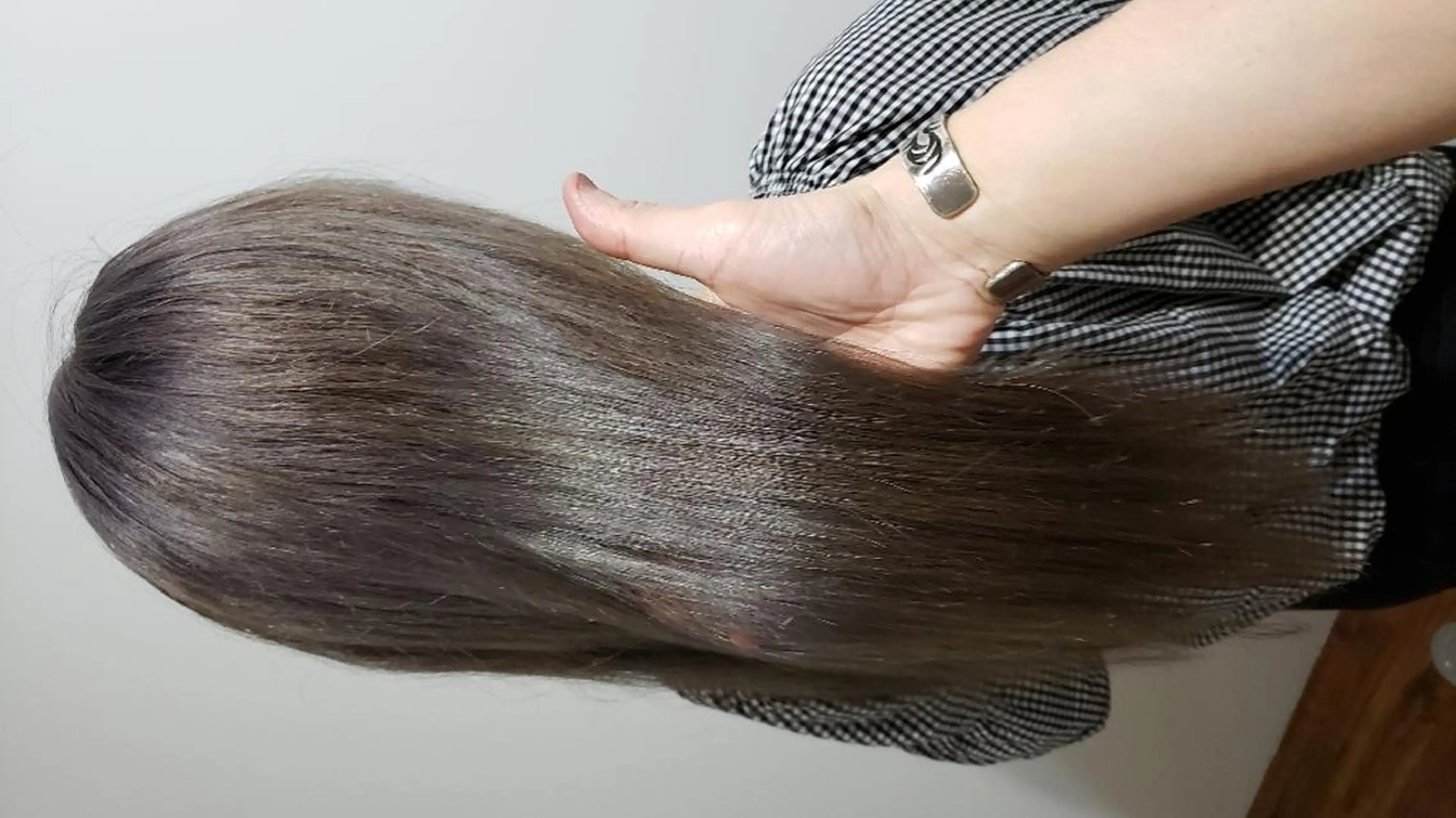 ロング AngeBay.NaHa所属・饒平名 知也のヘアスタイル