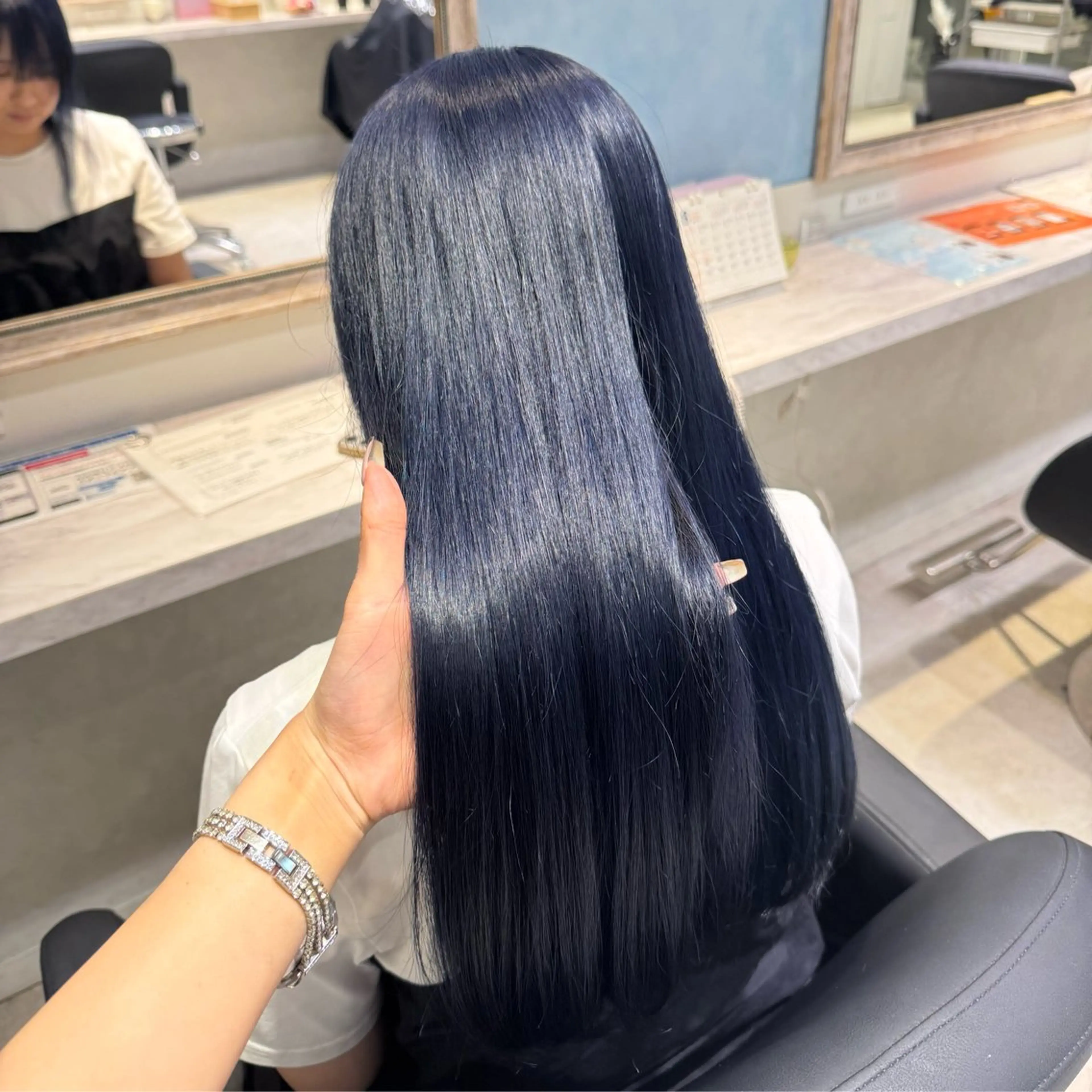 ロング カラー ヘアカラー 🦋ブリーチカラー/ 専門Aya💖のヘアスタイル