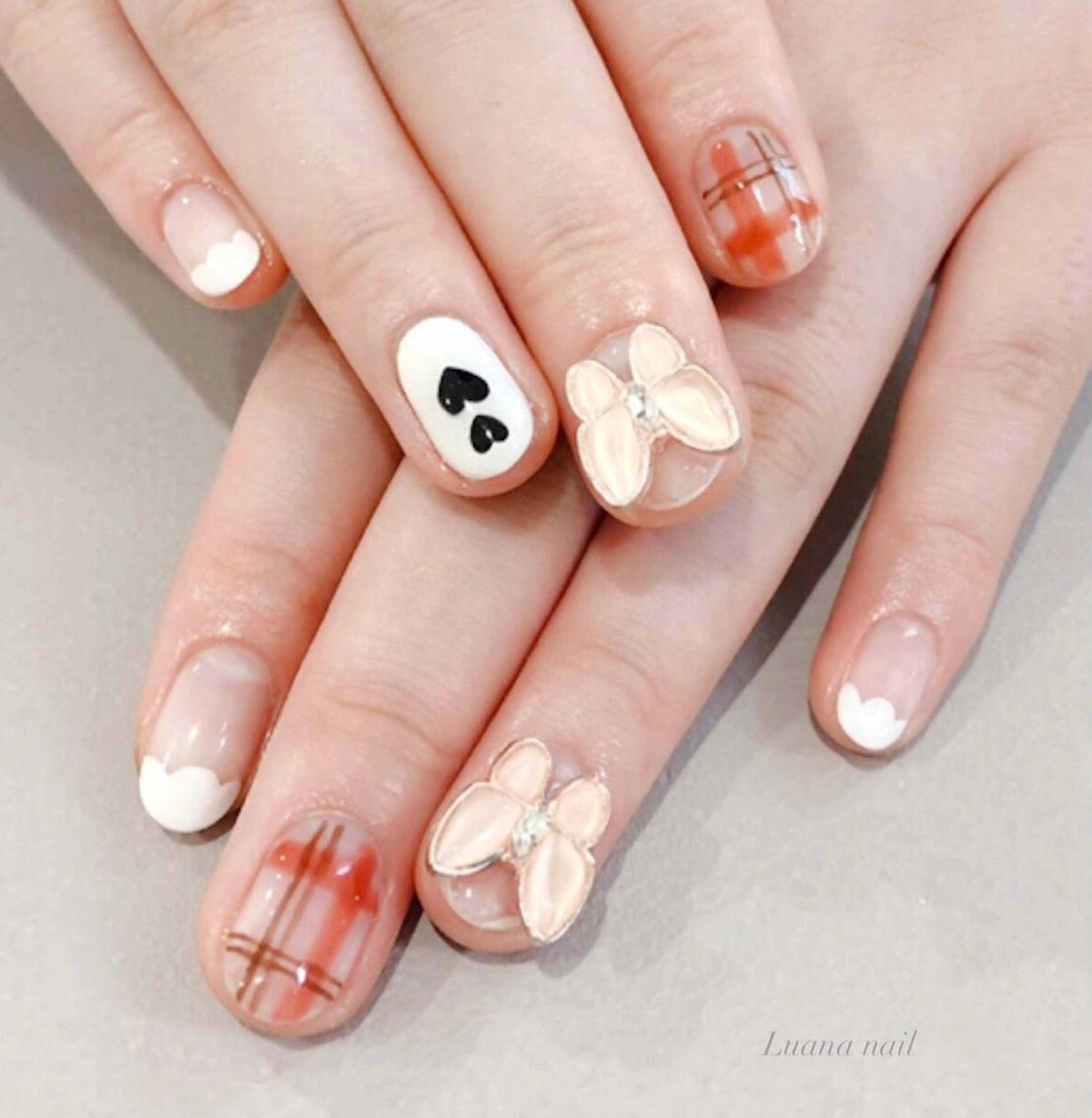 ショート キッズ ネイル 韓国風ヘア ハート 韓国ネイル Luana nail (ルアナネイル)のネイルデザイン