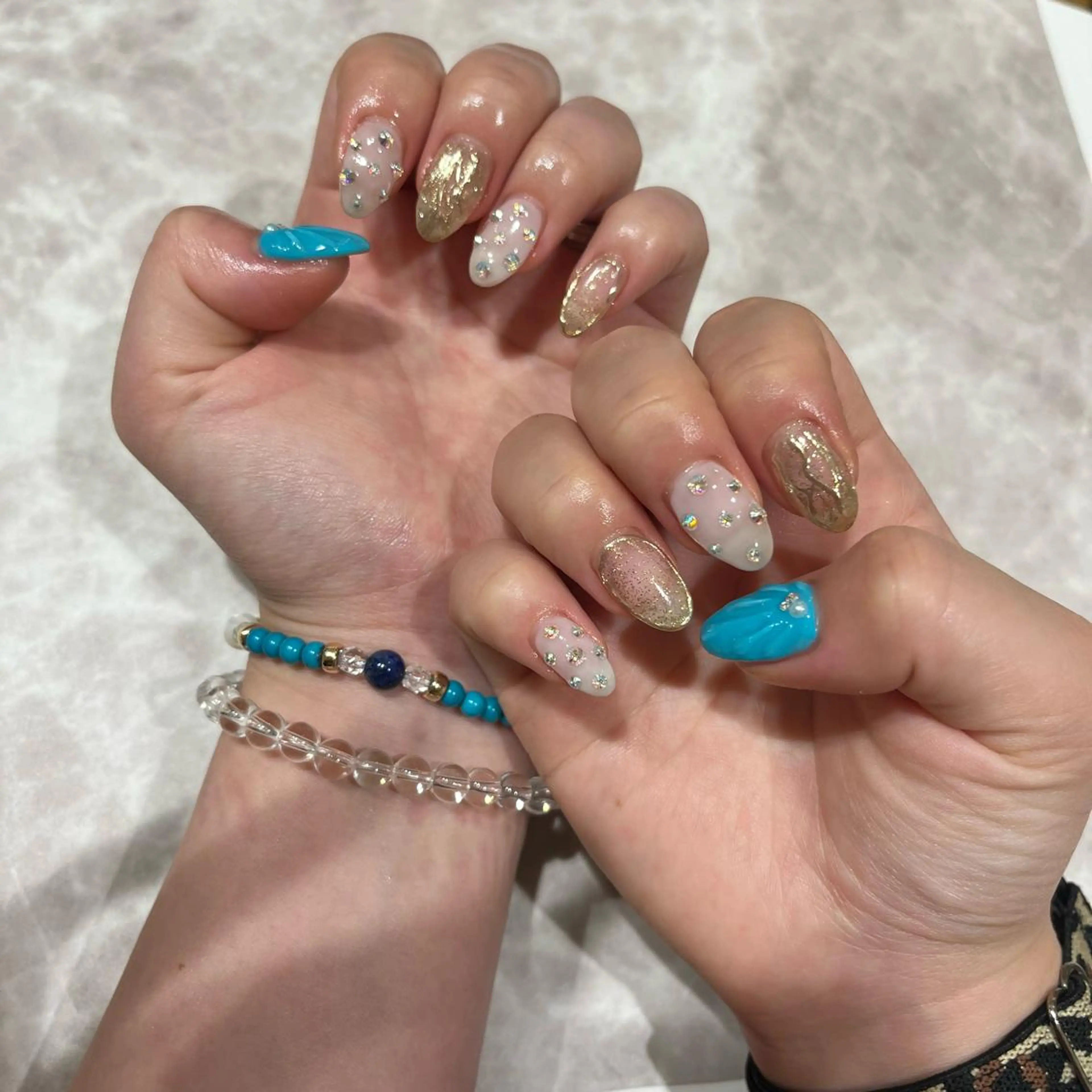 ネイル ミラーネイル ストーンネイル ハンドネイル Allure戸祭店 yukinoのネイルデザイン