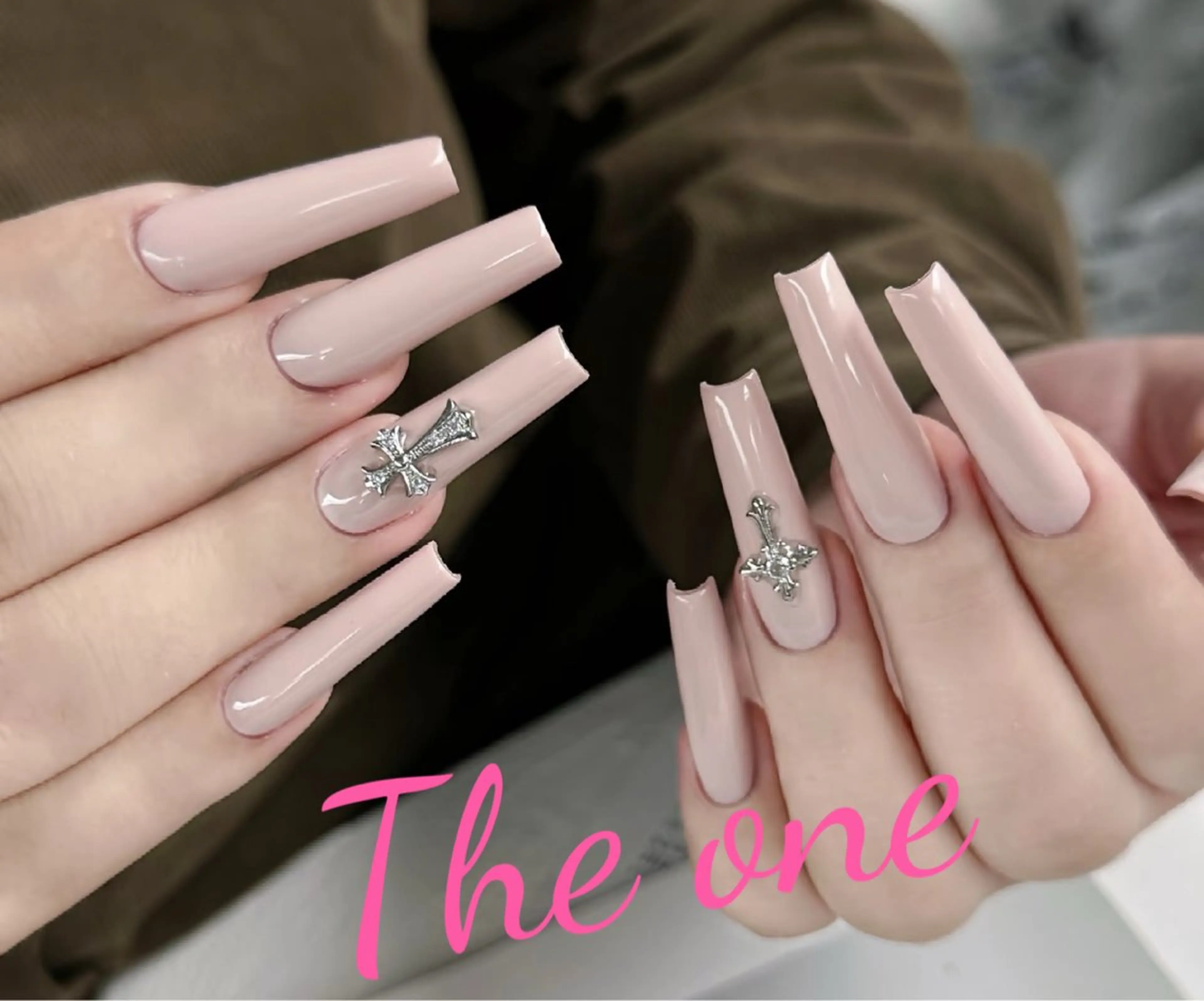 ネイル The oneアオイ アオイのネイルデザイン