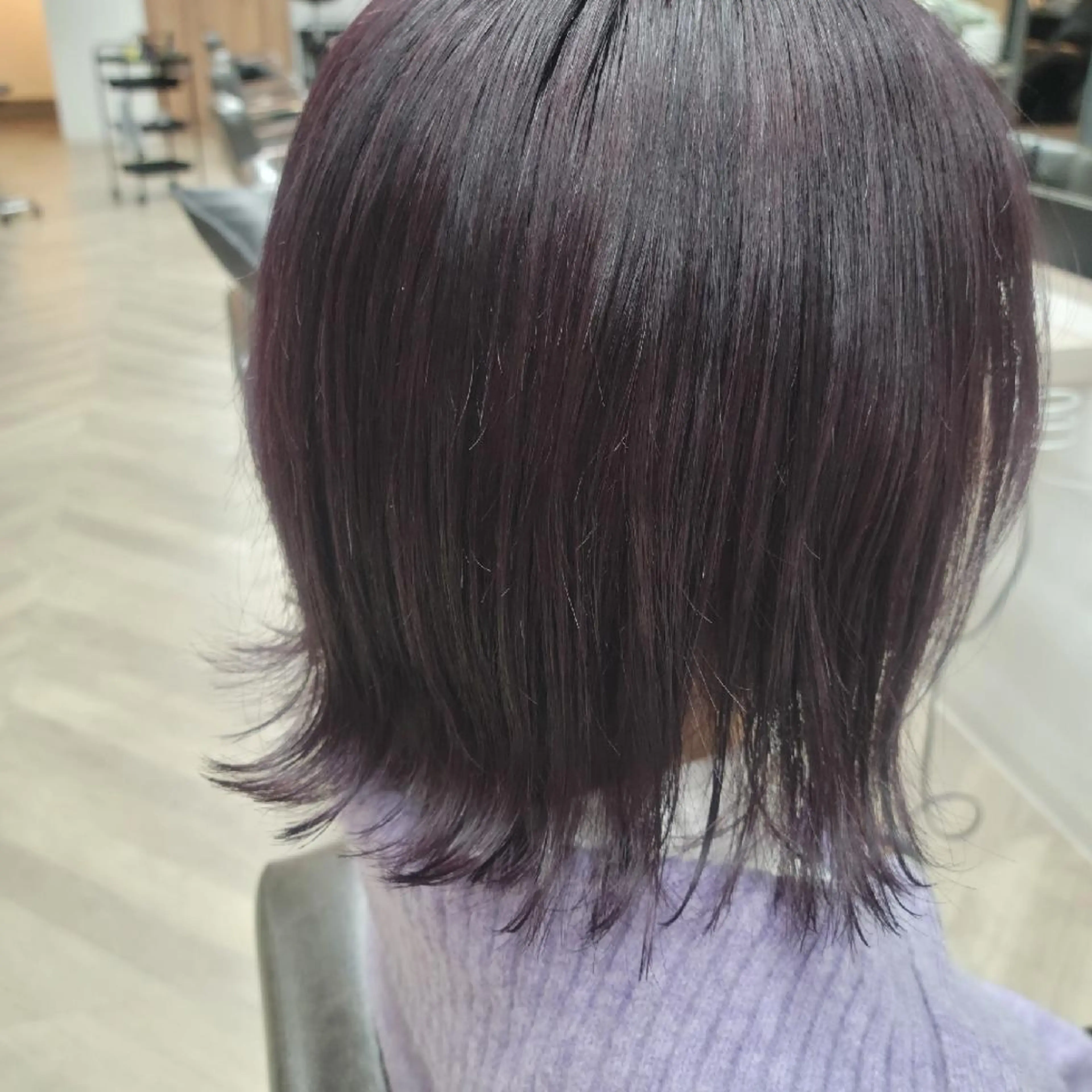 ミディアム 安永 結菜のヘアスタイル