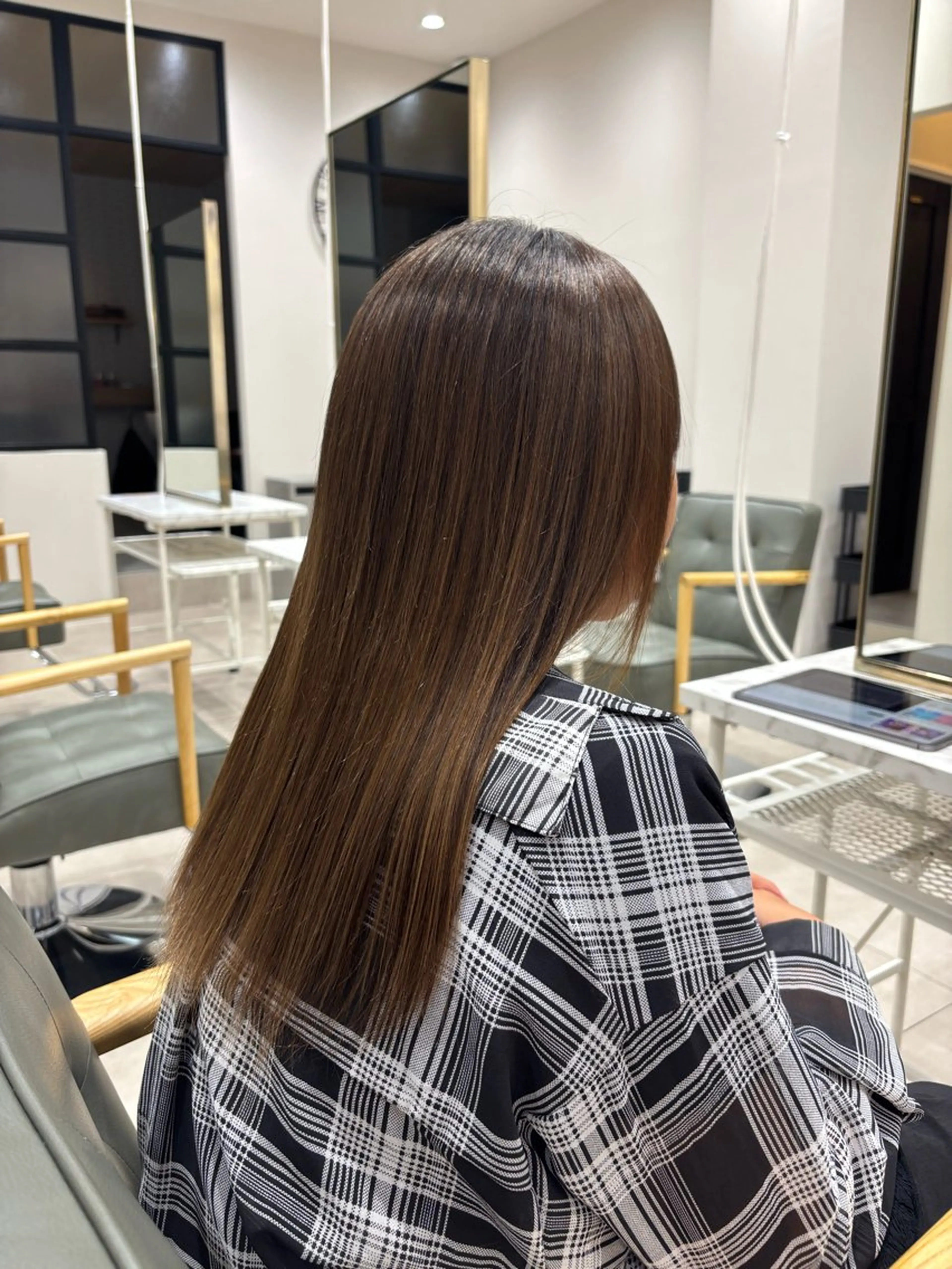 ロング カラー パーマ 縮毛矯正 トリートメント N°number/ 愛実のヘアスタイル