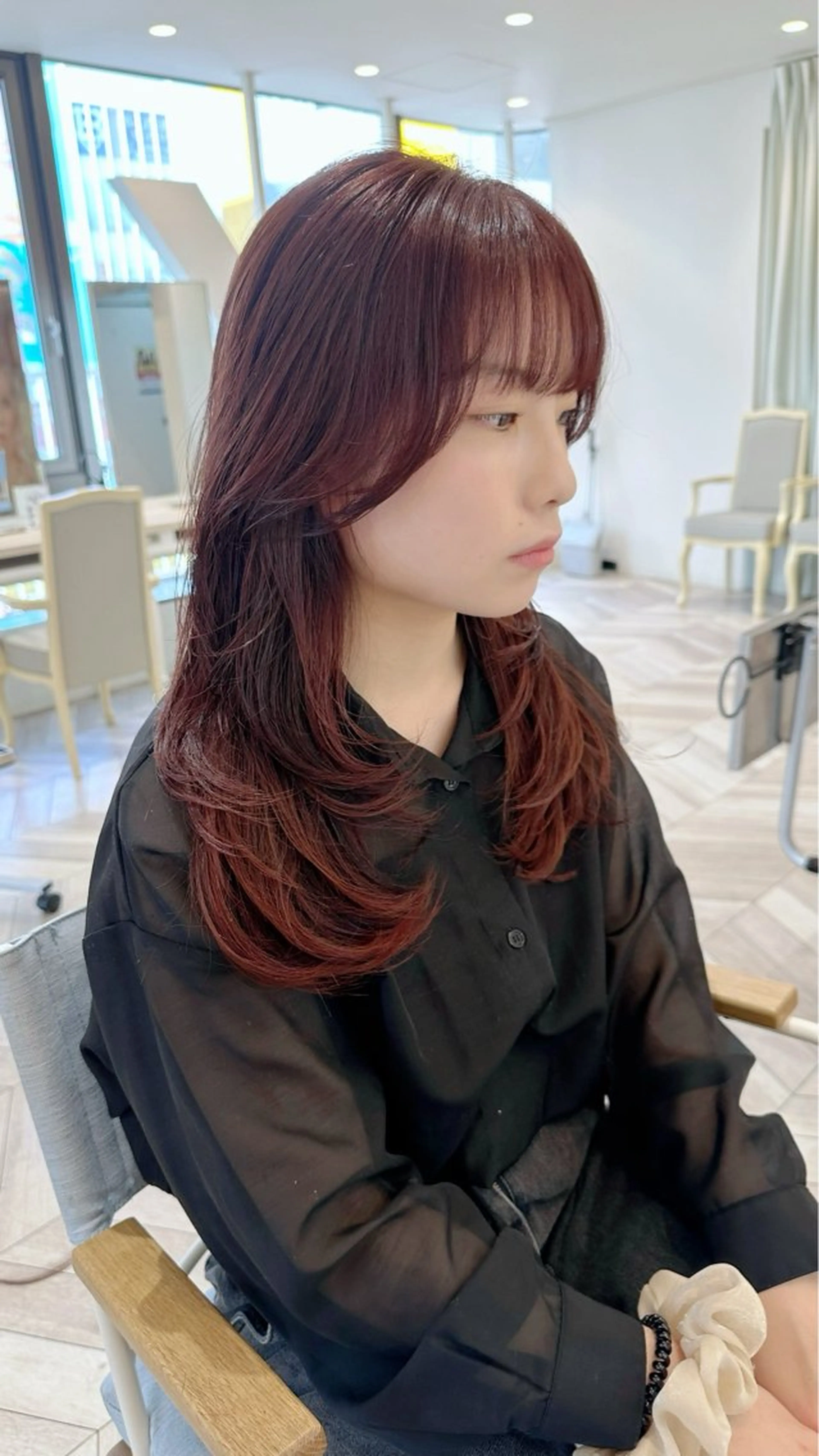 ロング レイヤーカット カット ヘアカラー ベージュ/インナー カラー🤍Rieのヘアスタイル