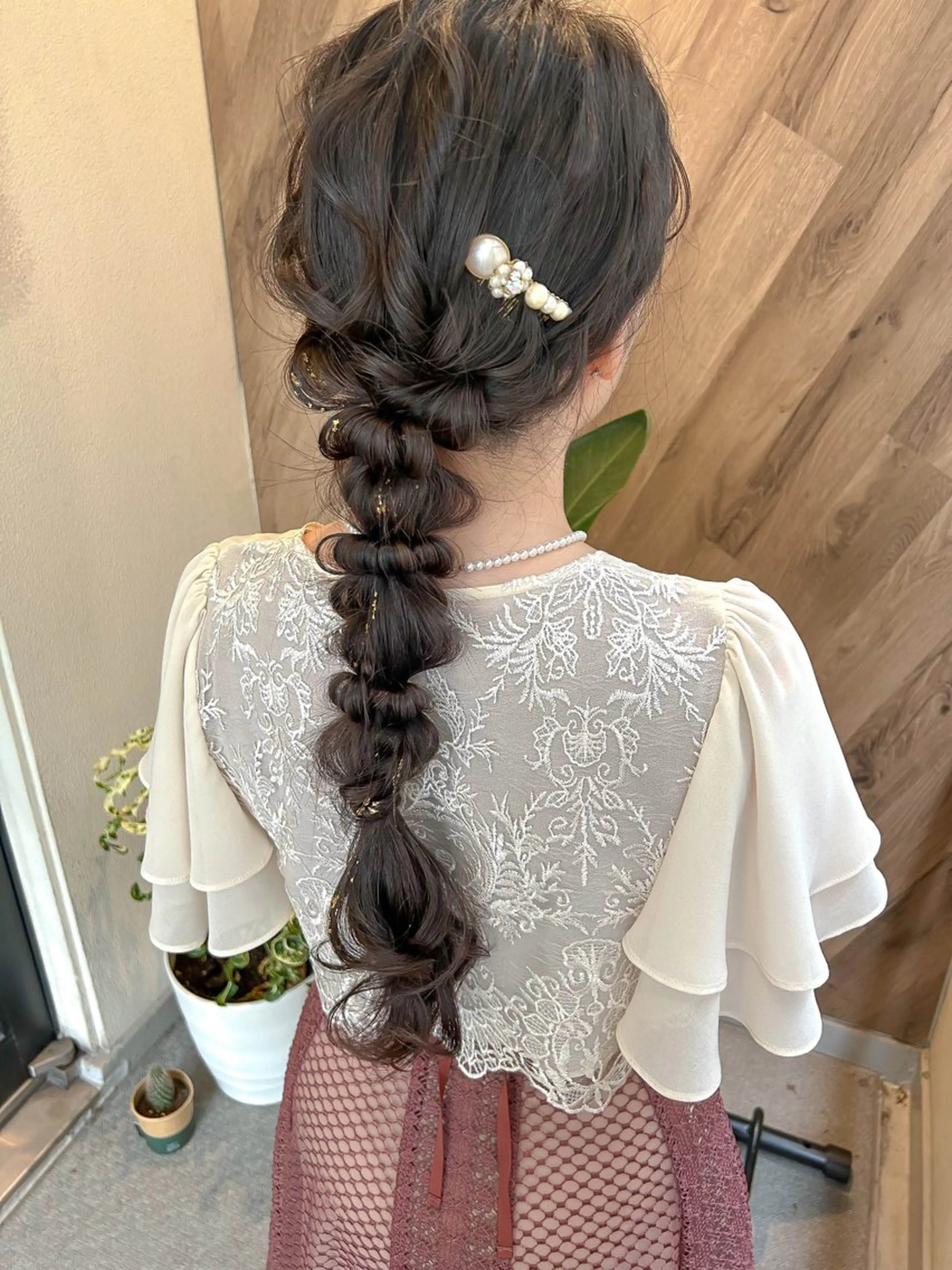 ロング ヘアアレンジ ヘアセット 飯塚 沙衣のヘアスタイル