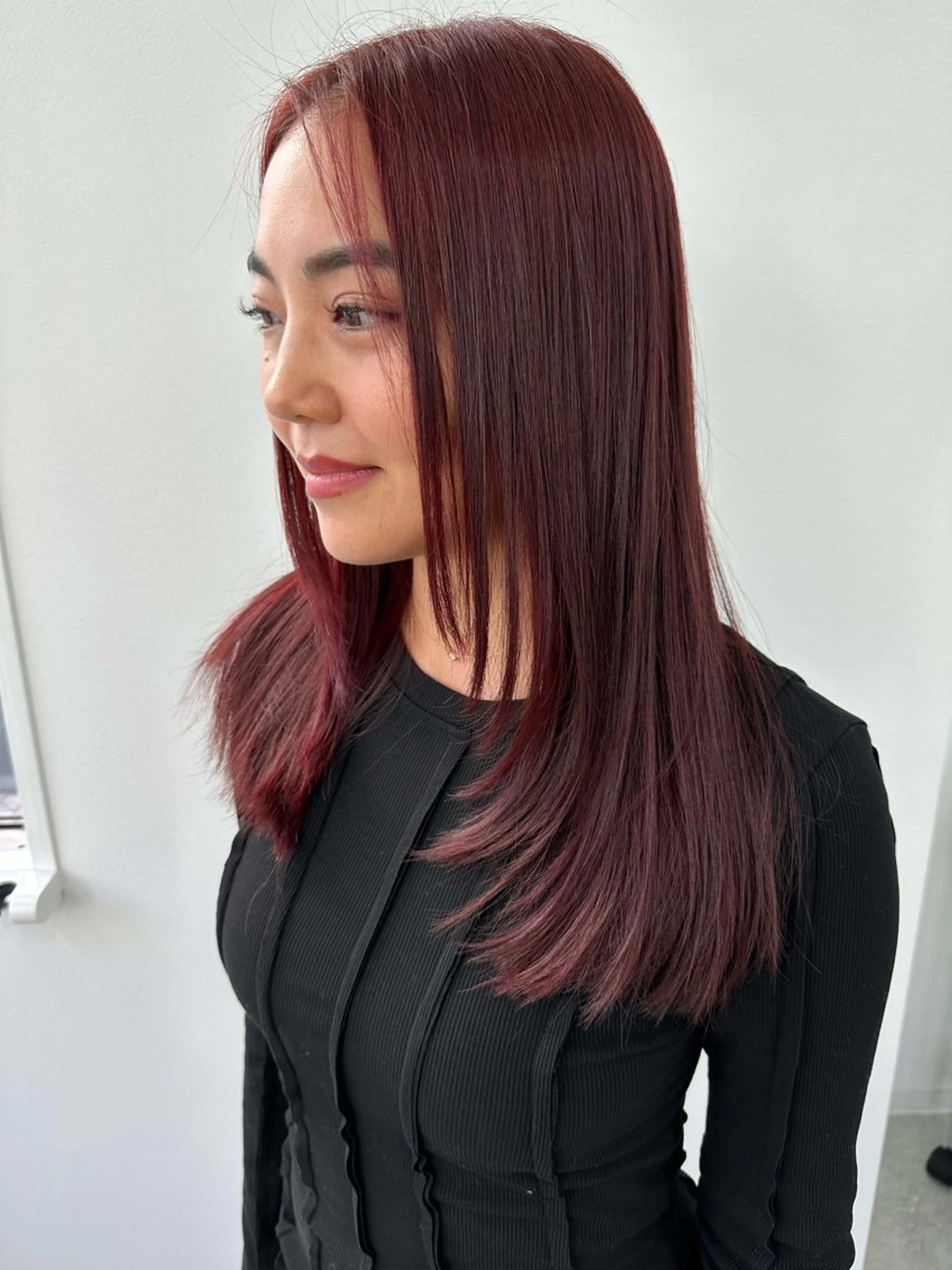セミロング カラー カット ヘアカラー 🍒ワイン系 ウルフカット🍒拓未のヘアスタイル