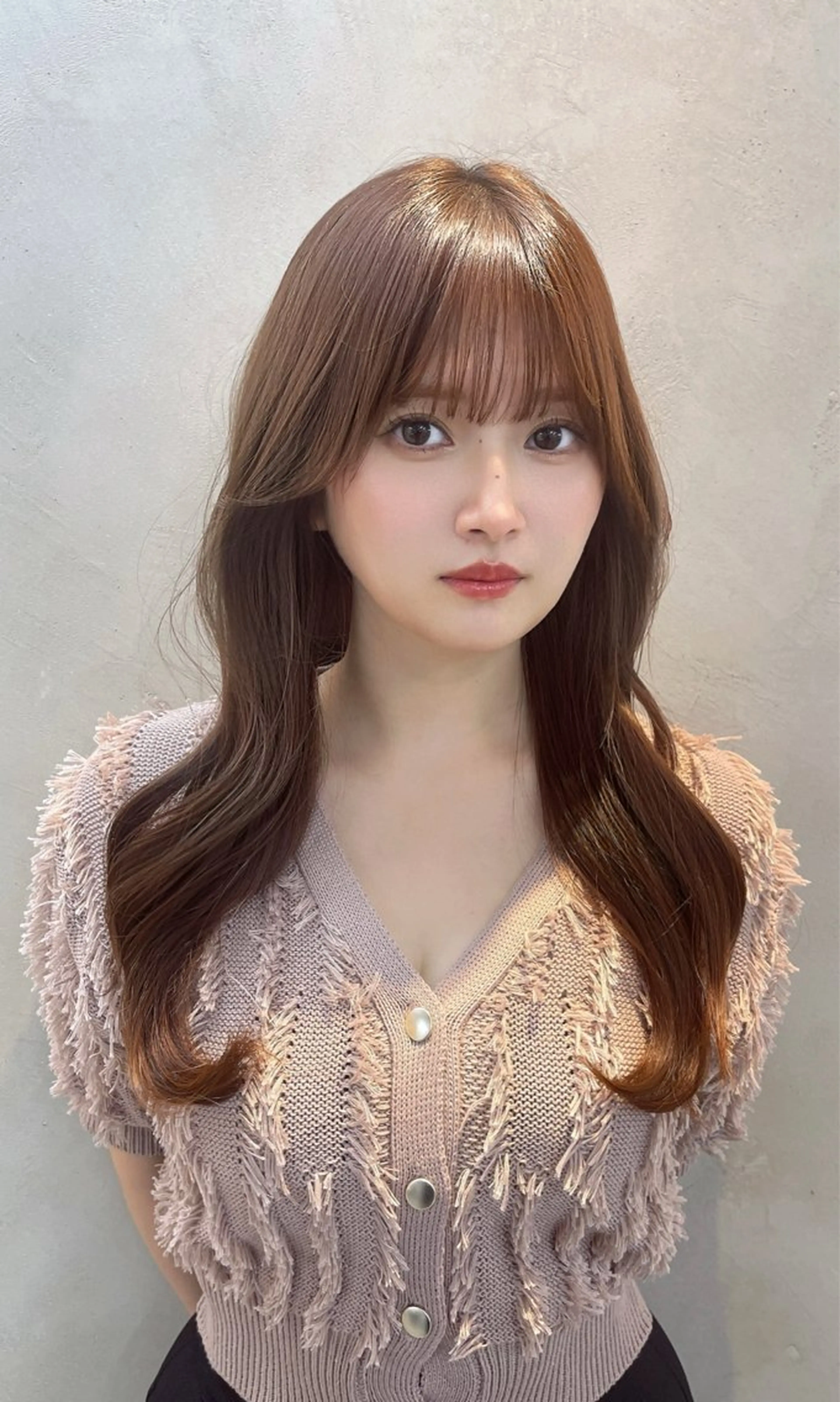 ロング カラー TENSHO 原宿　ハイトーンのヘアスタイル