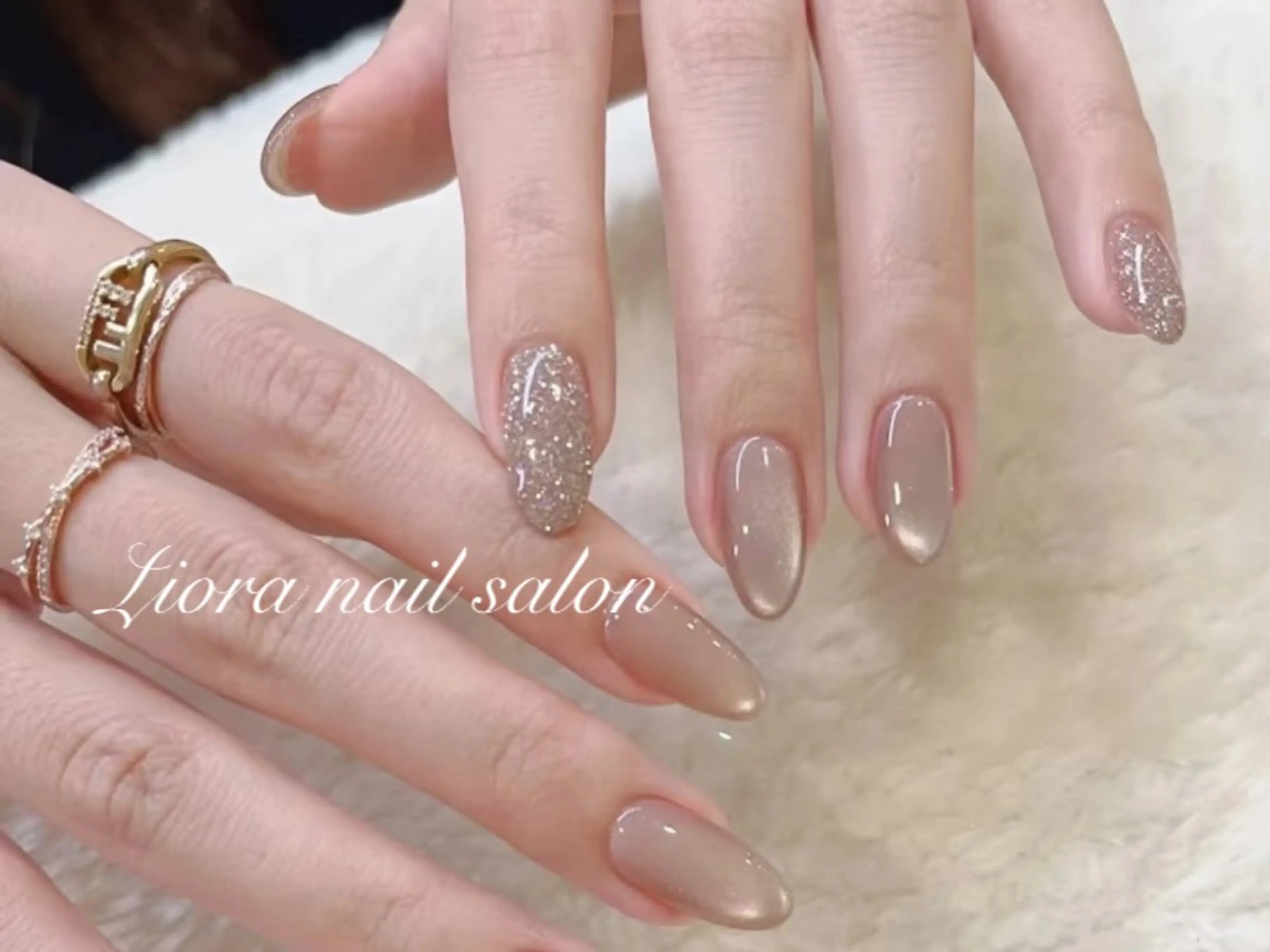 ネイル フレンチネイル ジェルネイル ガーリー グラデーション キラキラネイル ハンドネイル Liora ネイルサロン所属・Liora nail salonのネイルデザイン