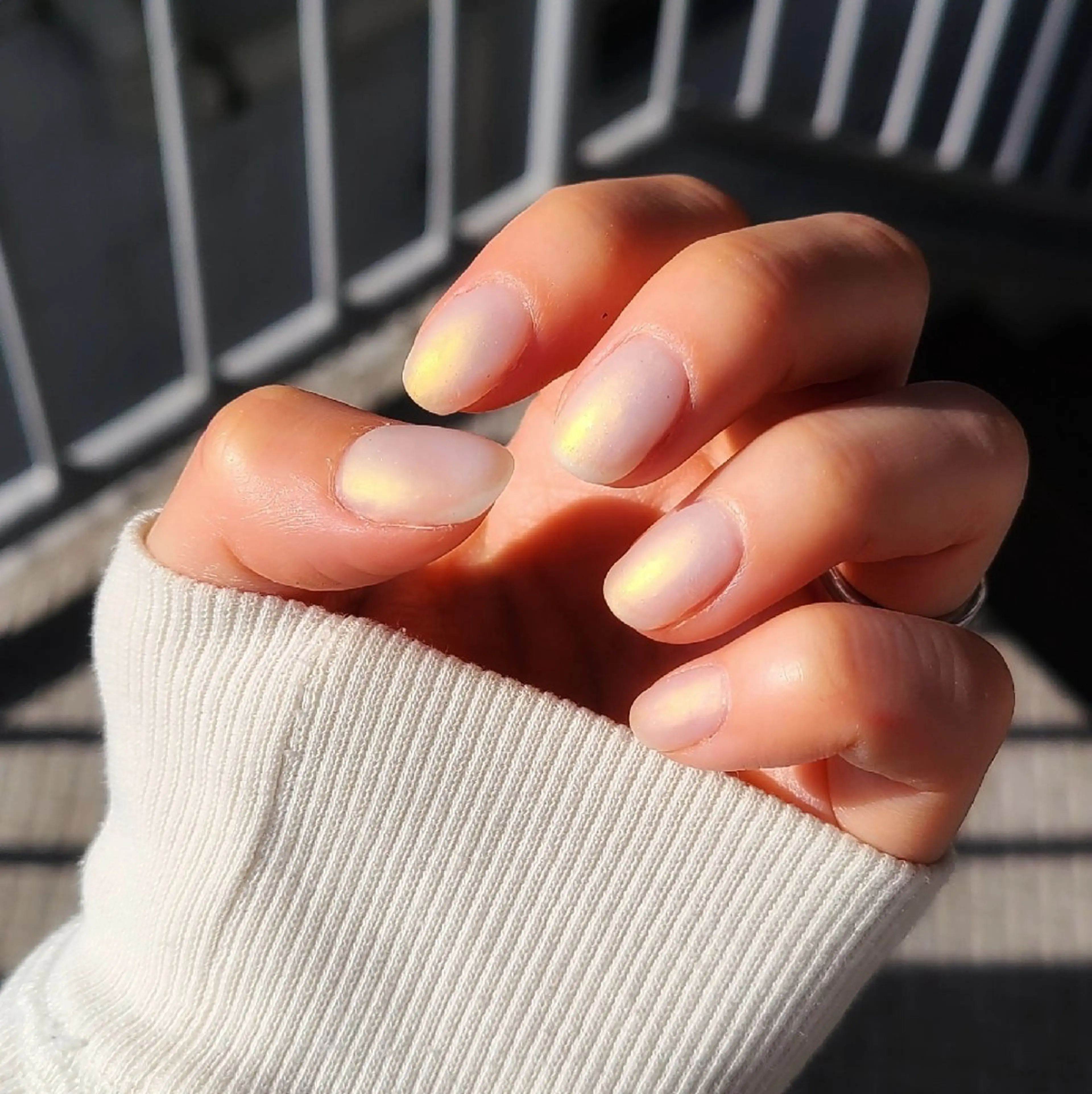 ネイル オーロラネイル マットネイル 川澄もえ/ relownail のネイルデザイン