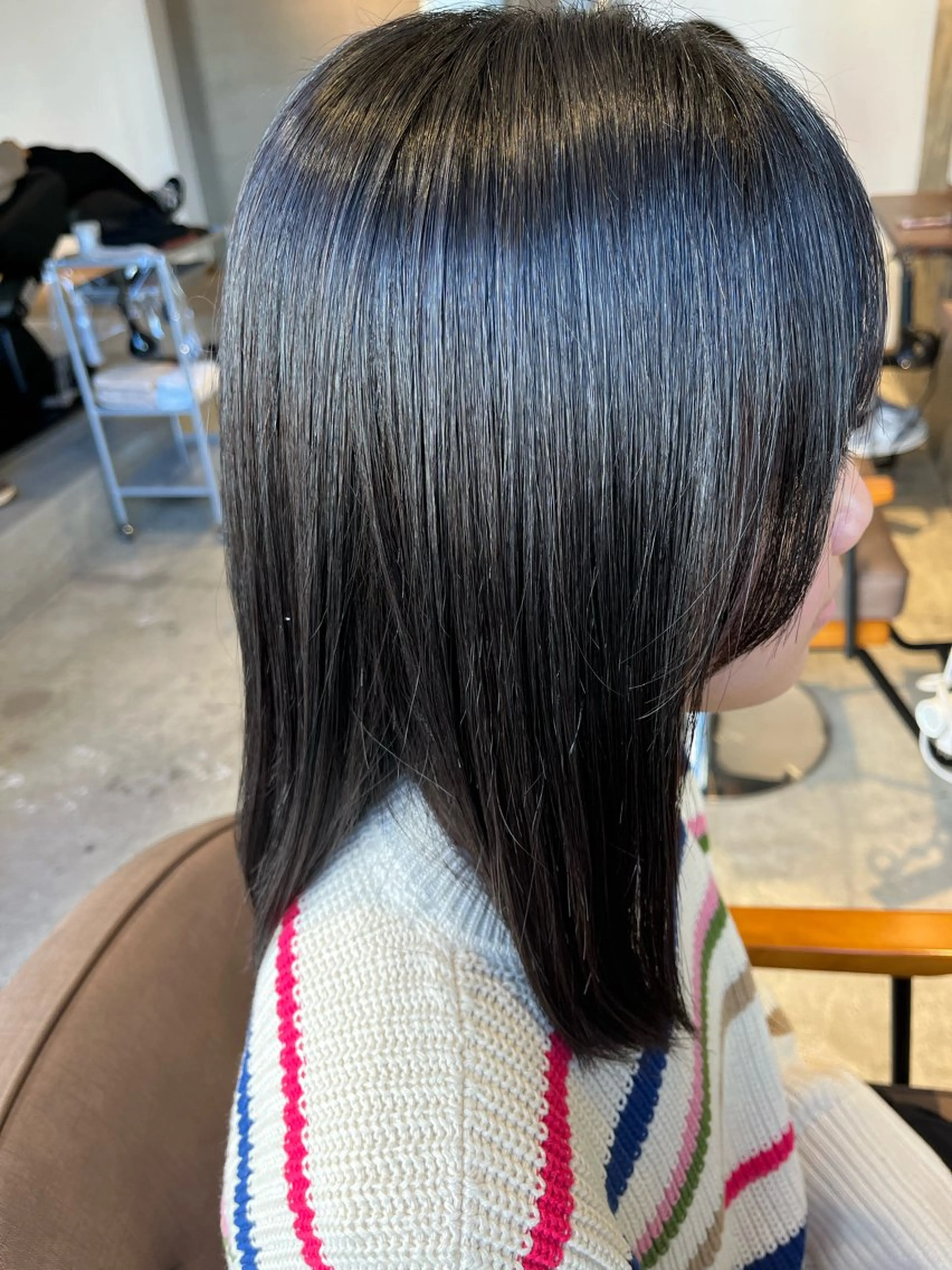 セミロング 縮毛矯正 安田 純香のヘアスタイル