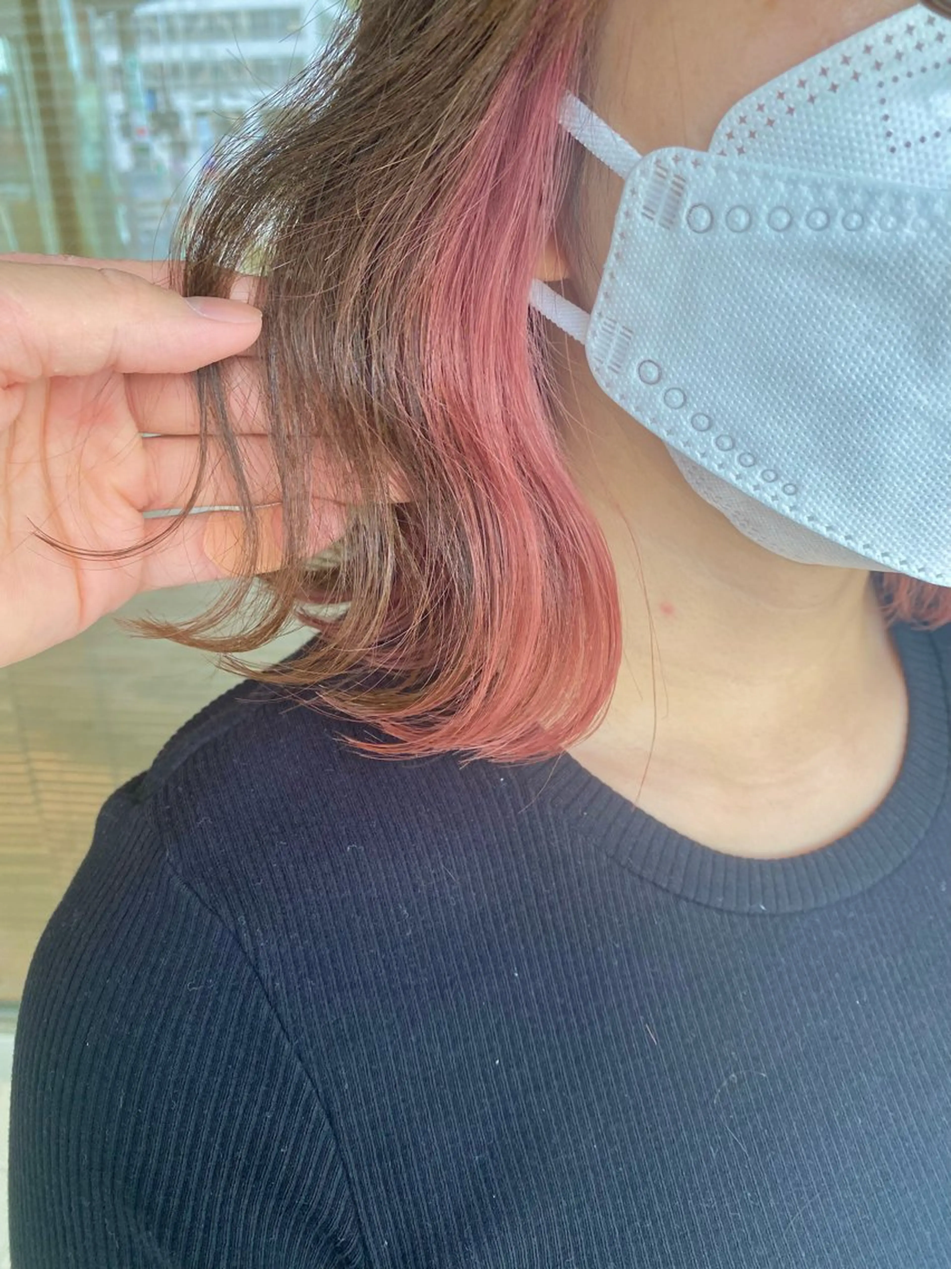 ショート カラー 小町康耀　ボブ /顔周りレイヤーのヘアスタイル