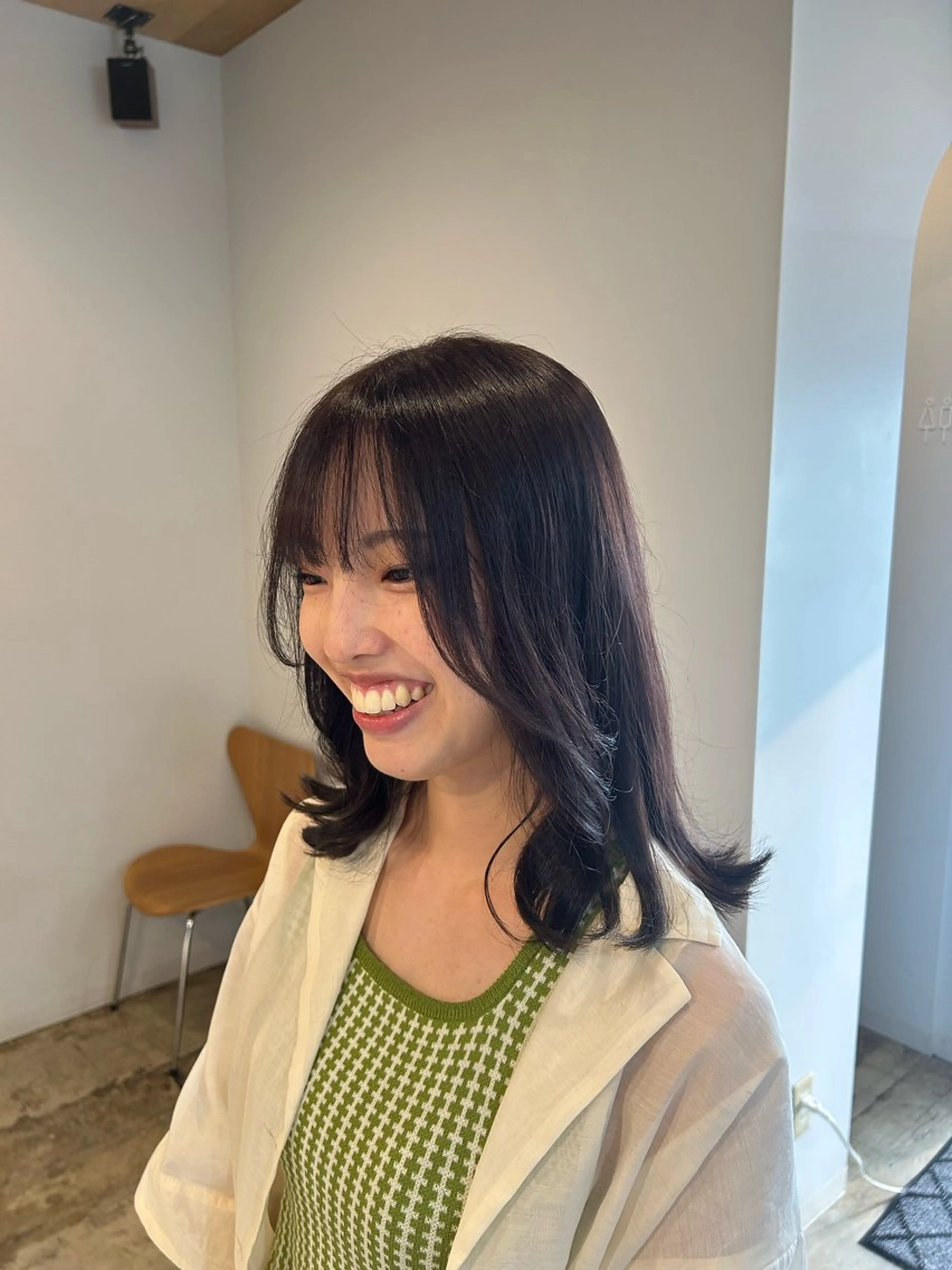 ミディアム カラー ヘアカラー Musée libre所属・川端 明莉のヘアスタイル