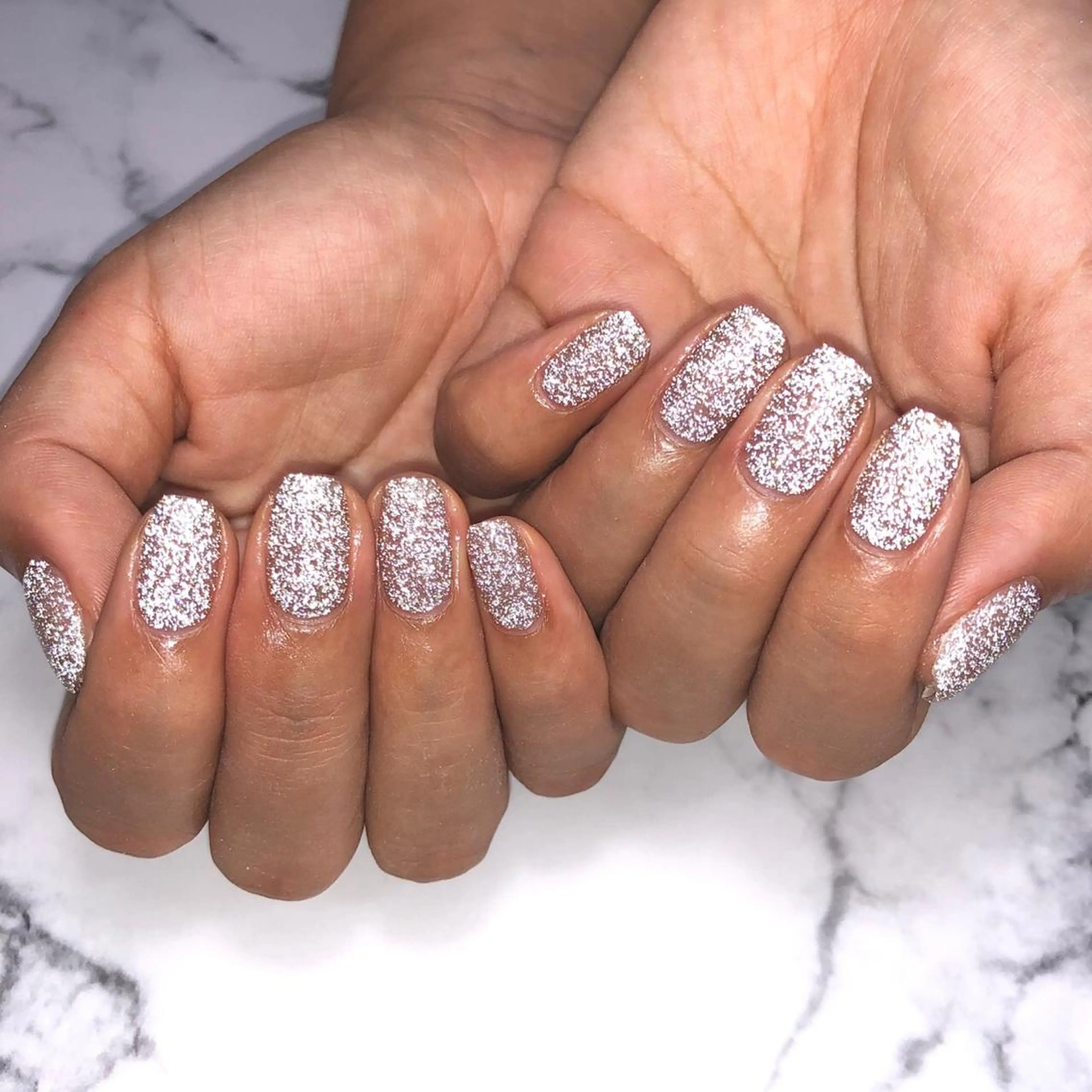 ネイル アートネイル フラッシュネイル ゴールド キラキラネイル 持ち込み ハンドネイル NAIL NOWのネイルデザイン