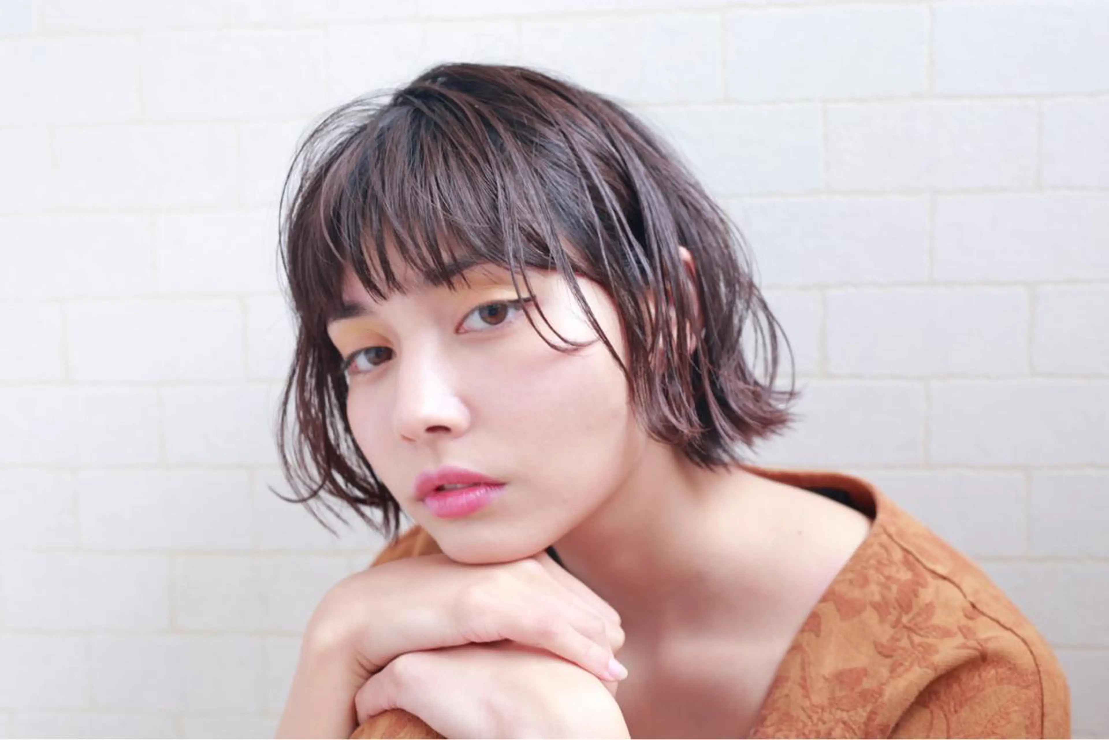 ショート ヘアアレンジ イエローカラー ツヤ髪になりたい方へ 🩷柴田知亜希のヘアスタイル