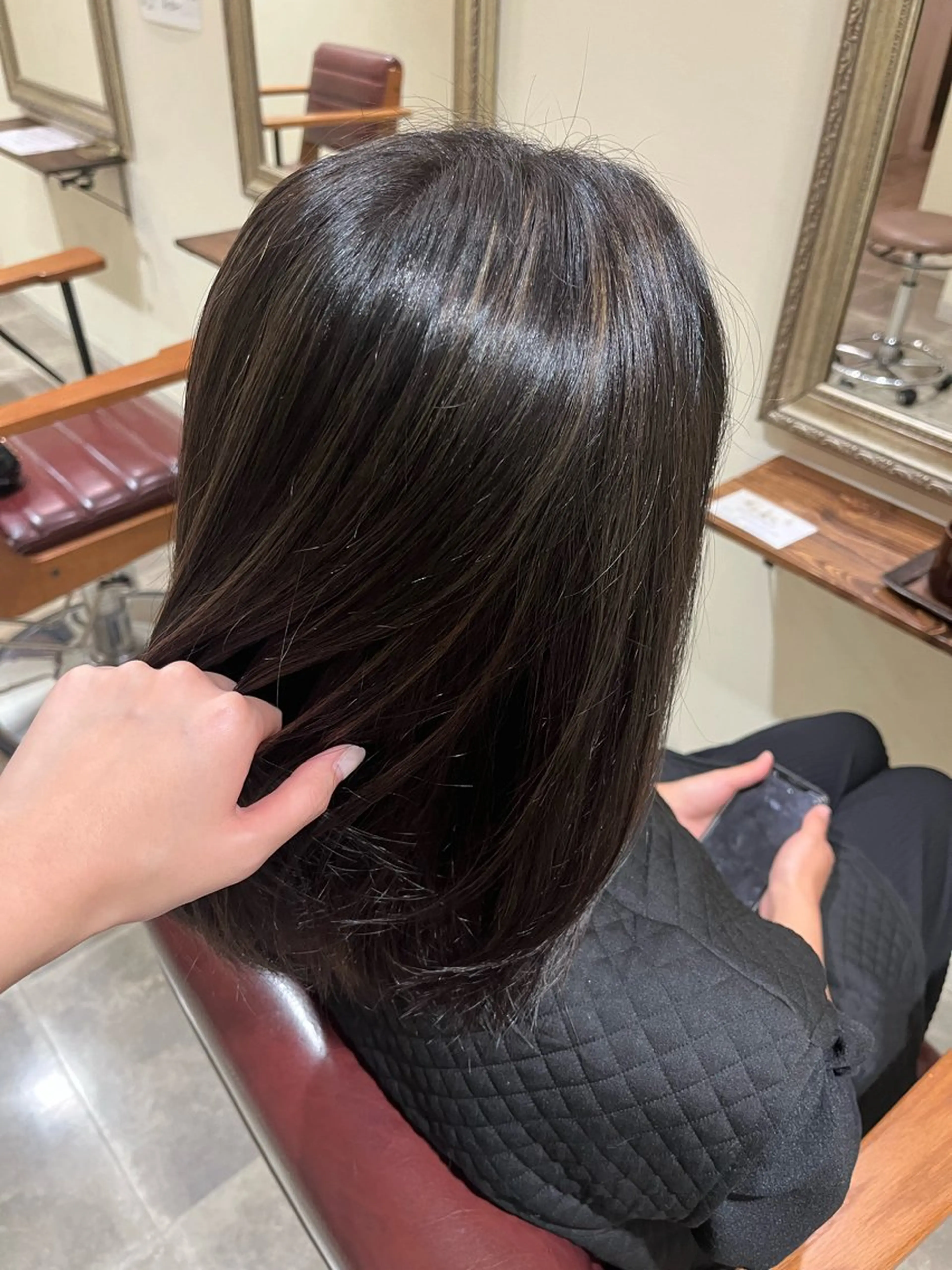 ミディアム カラー ハイライトカラー ハイライト 西川 舞彩のヘアスタイル