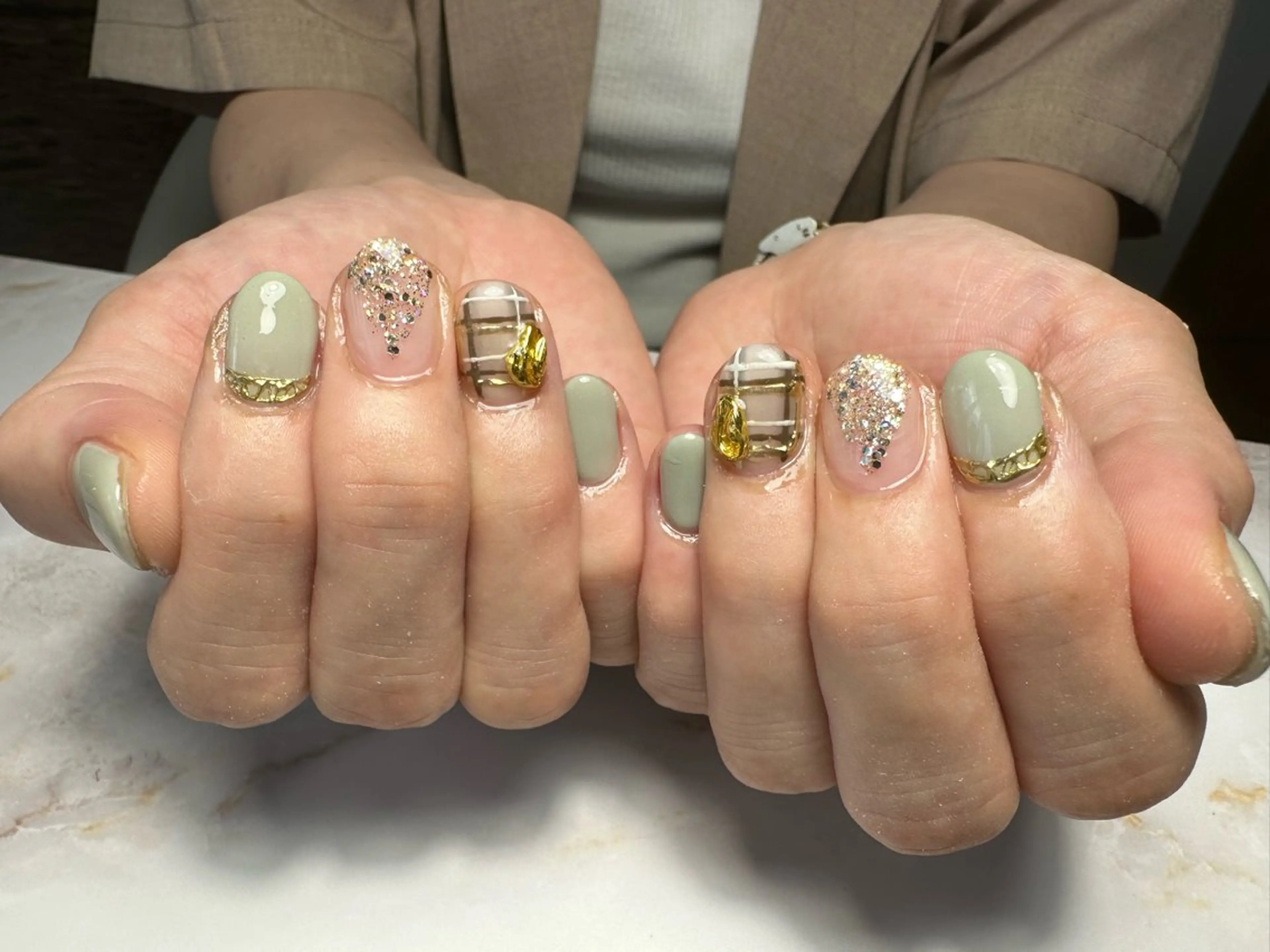 ネイル ブルー ジェルネイル パラジェル ハンドネイル 市川 麻衣子のネイルデザイン