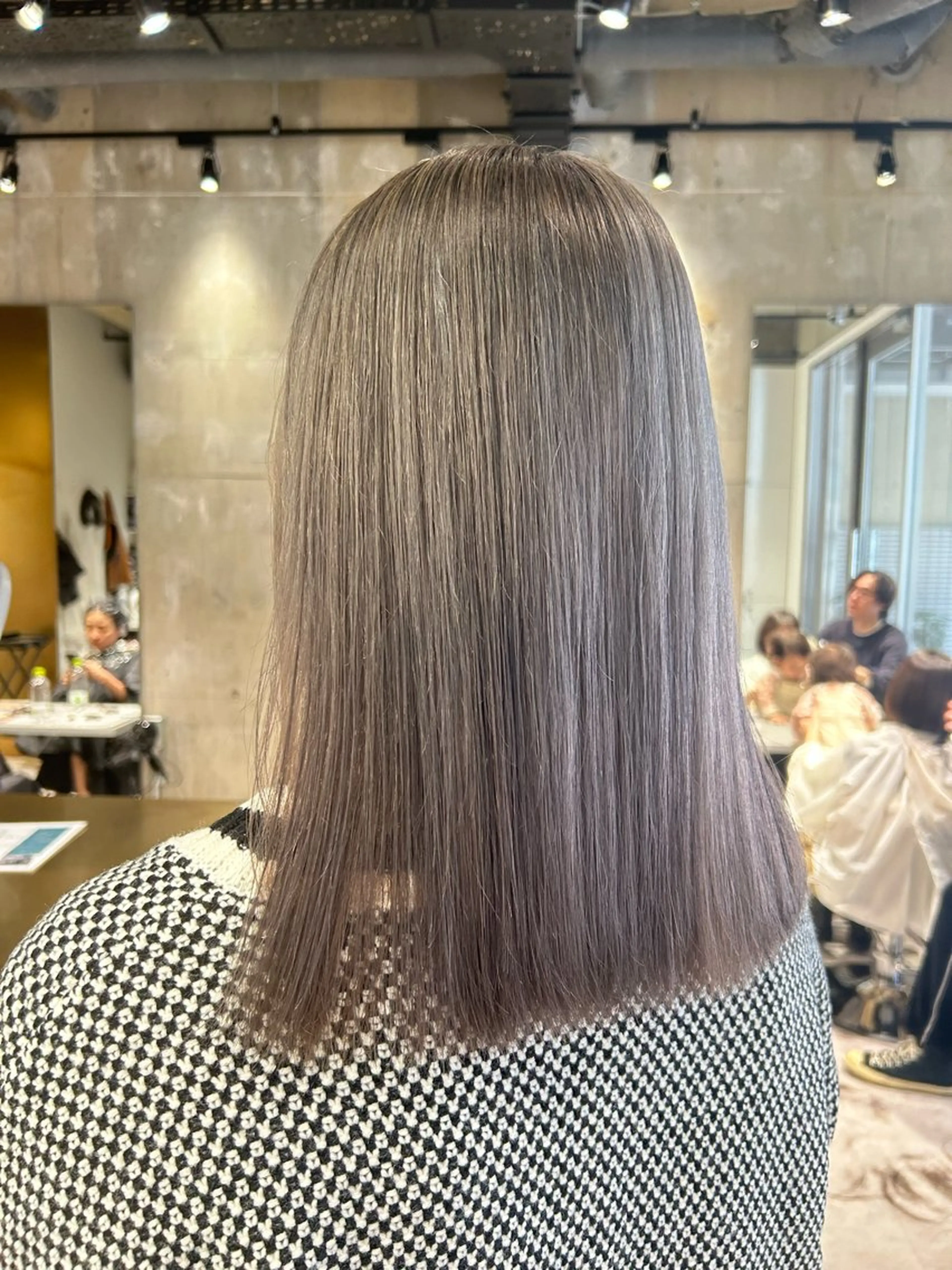 カラー ベージュカラー シルバー シルバーベージュ ホワイトシルバー ヘアカラー 無料ショートモデル 募集✔️SEIYAのヘアスタイル