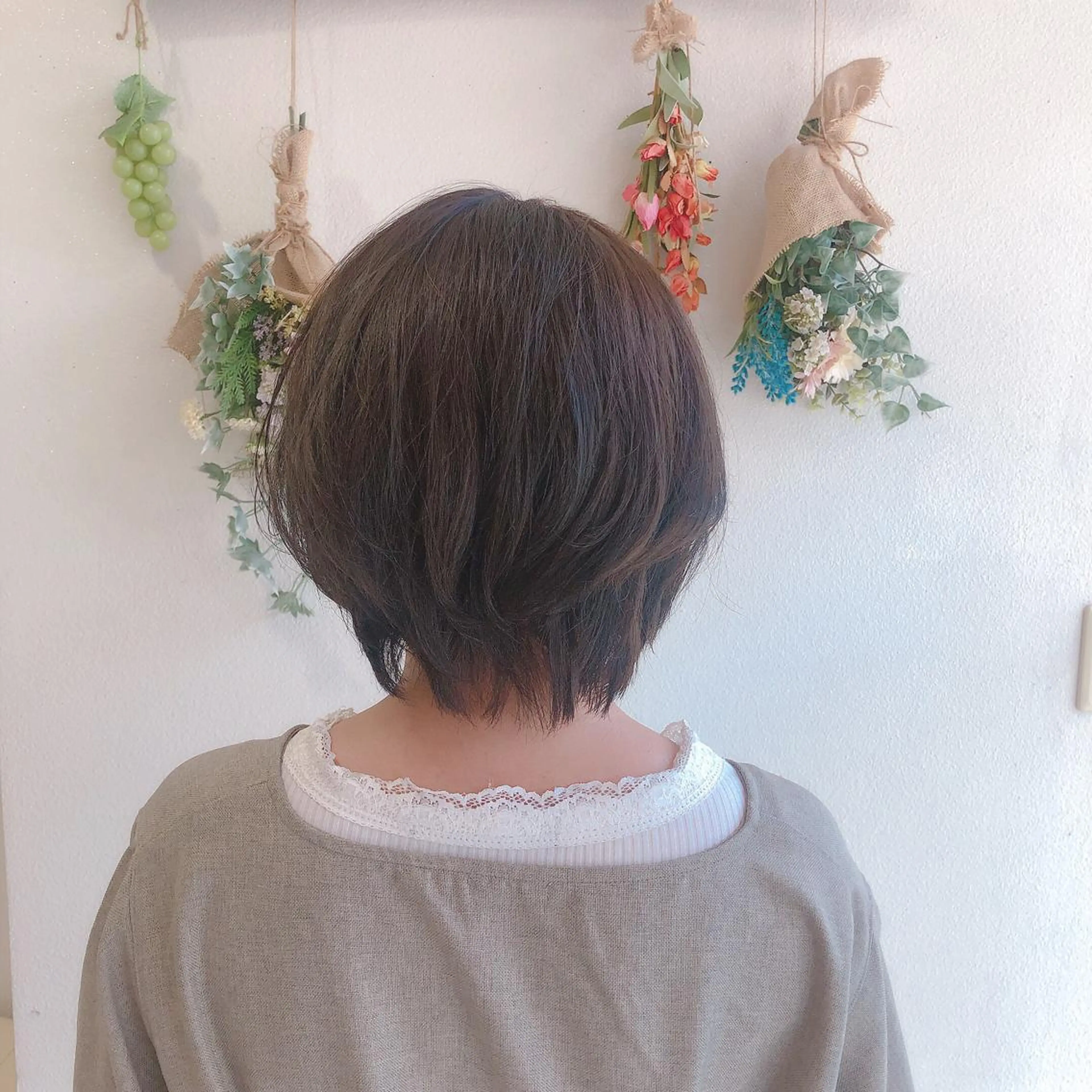 ショート カラー カット ヘアカラー 山口 明日花のヘアスタイル