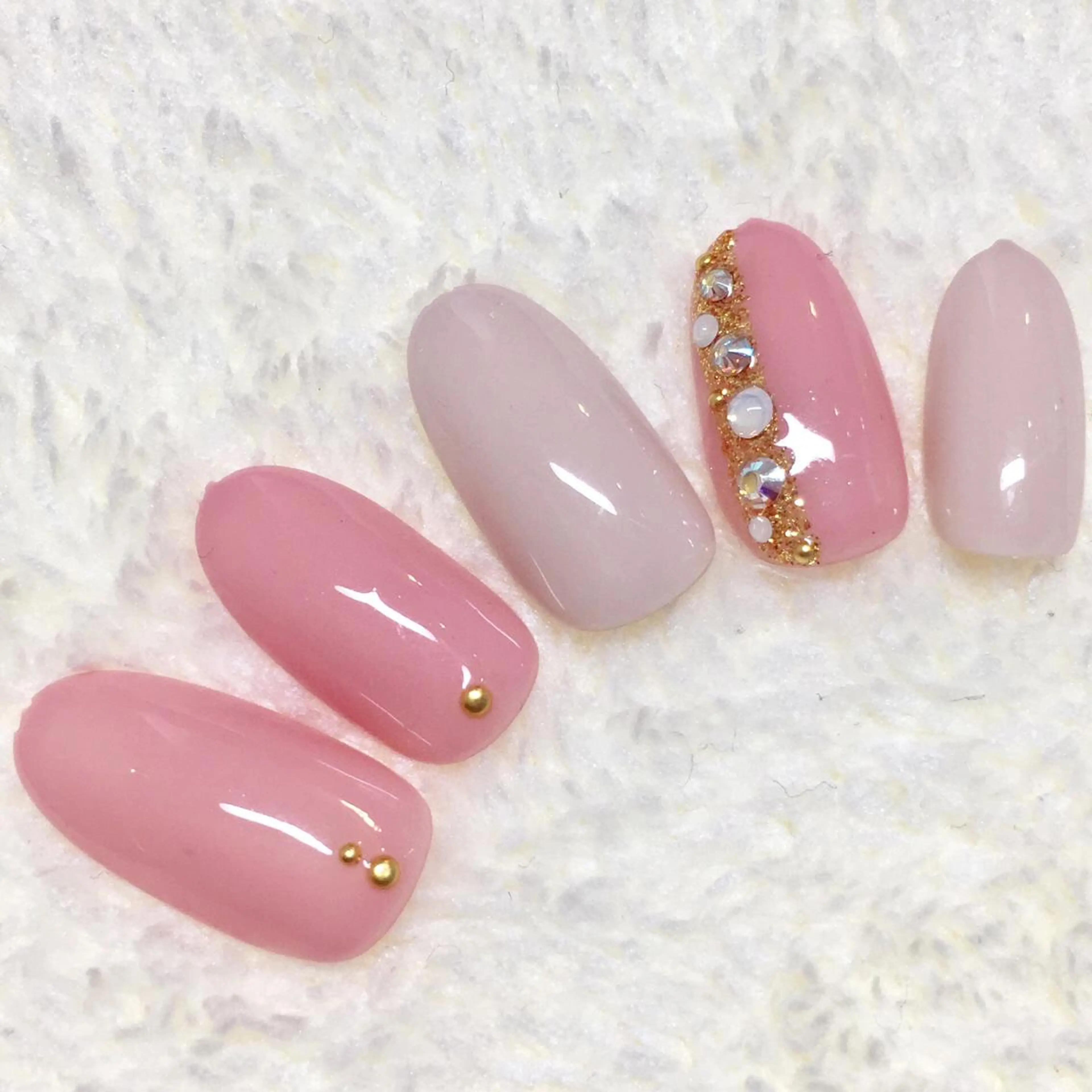 ネイル Aubel.nord_nail所属・Aubel.nord オーベルノールのネイルデザイン