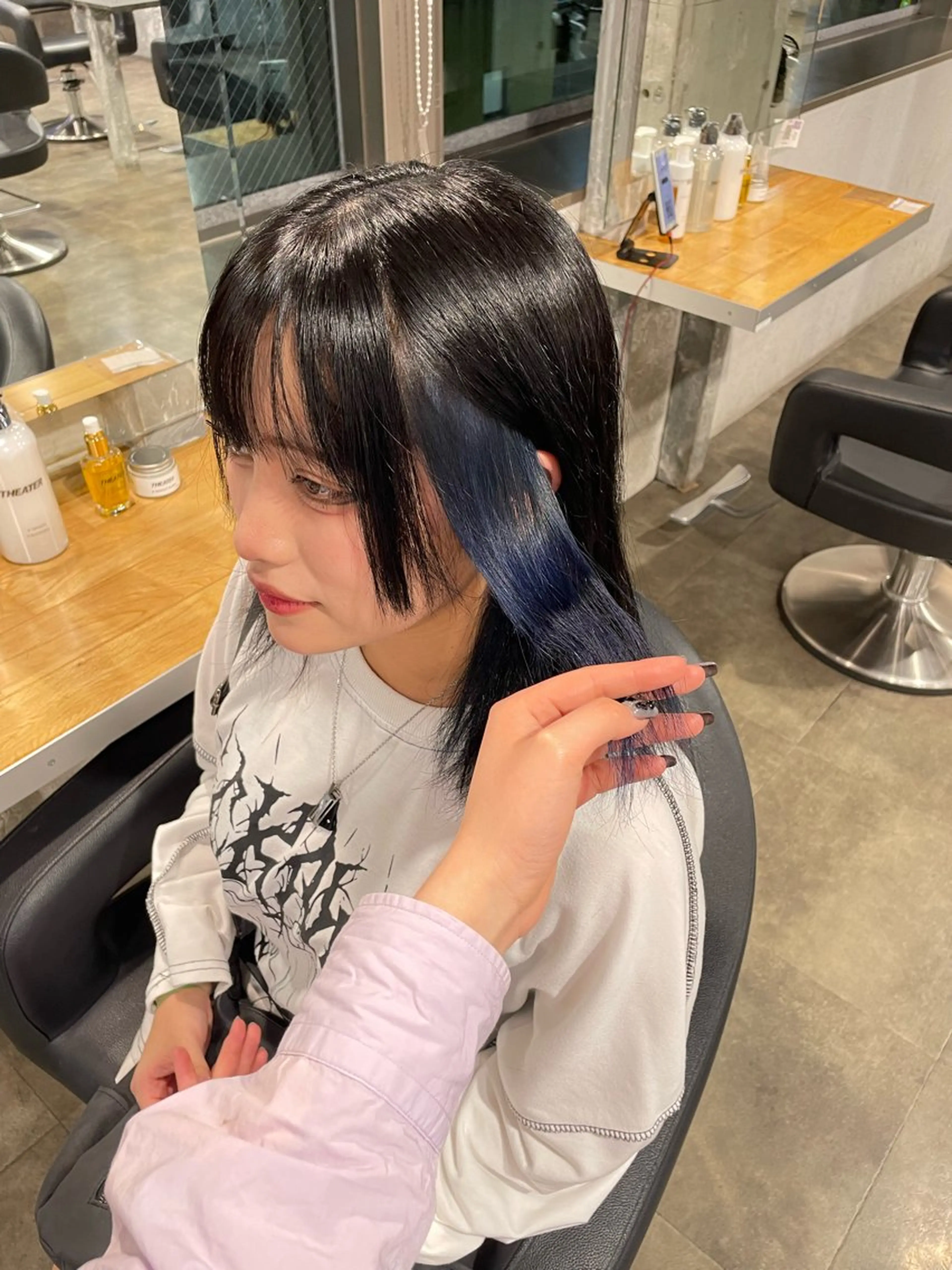 ミディアム カラー ヘアカラー ハイトーンブロンド 横浜💞ミオのヘアスタイル