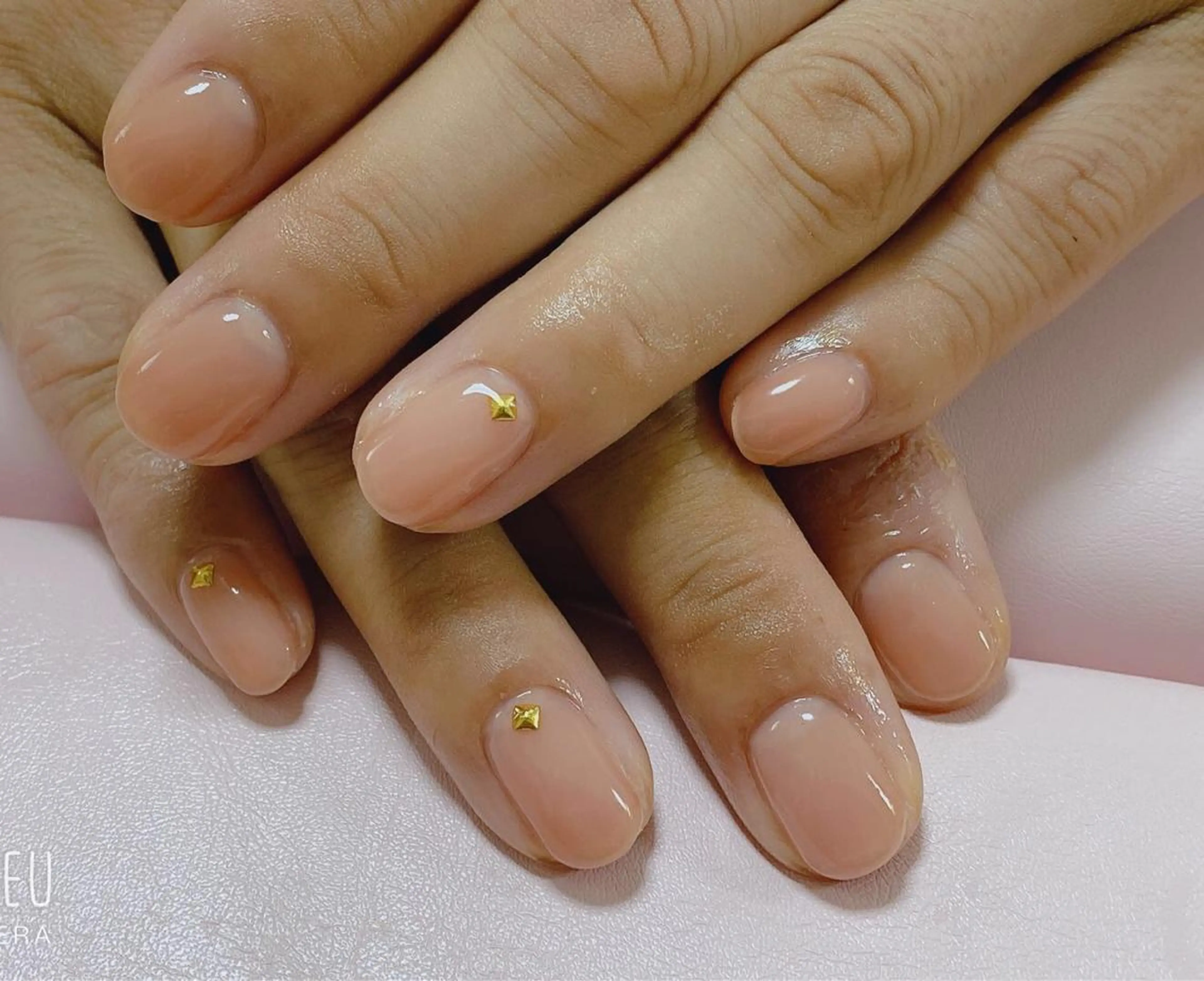 ネイル ネイルサロン エクラ 🌹【スカルプ専門】のネイルデザイン