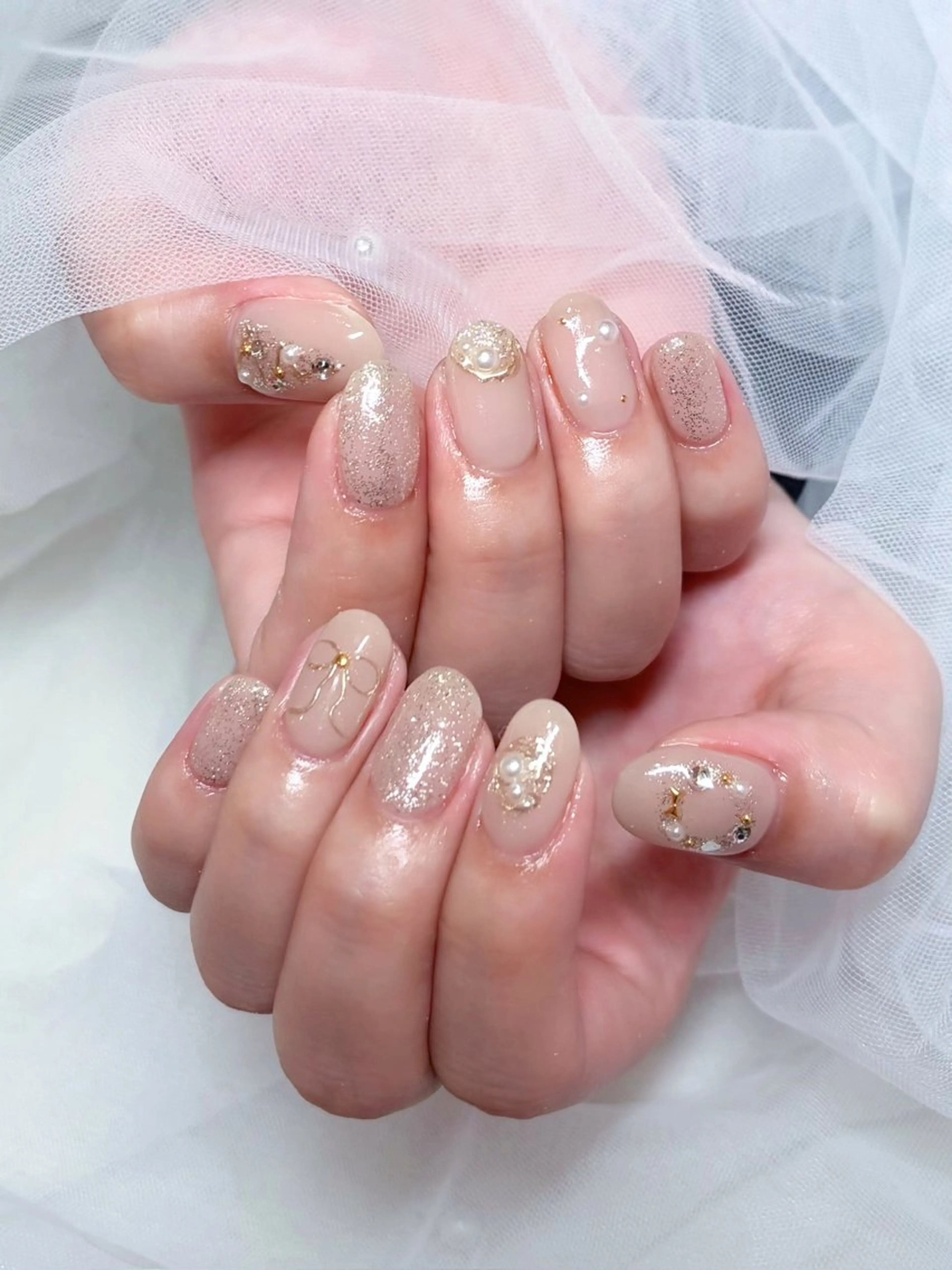 ネイル ハンドネイル brooch yukinoのネイルデザイン