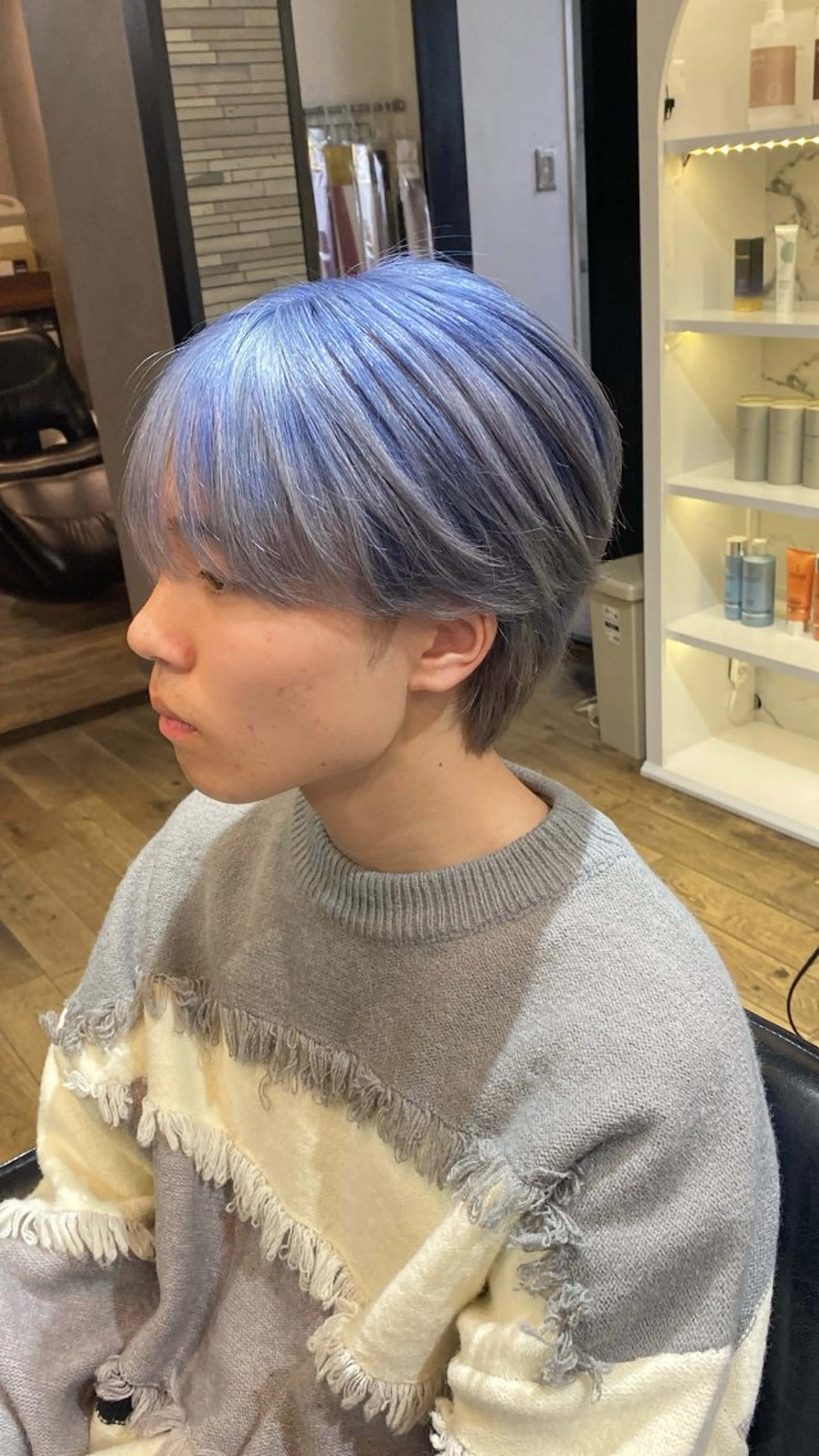 ショート カラー ヘアカラー 透け感•艶感カラー 池本　紘之のヘアスタイル