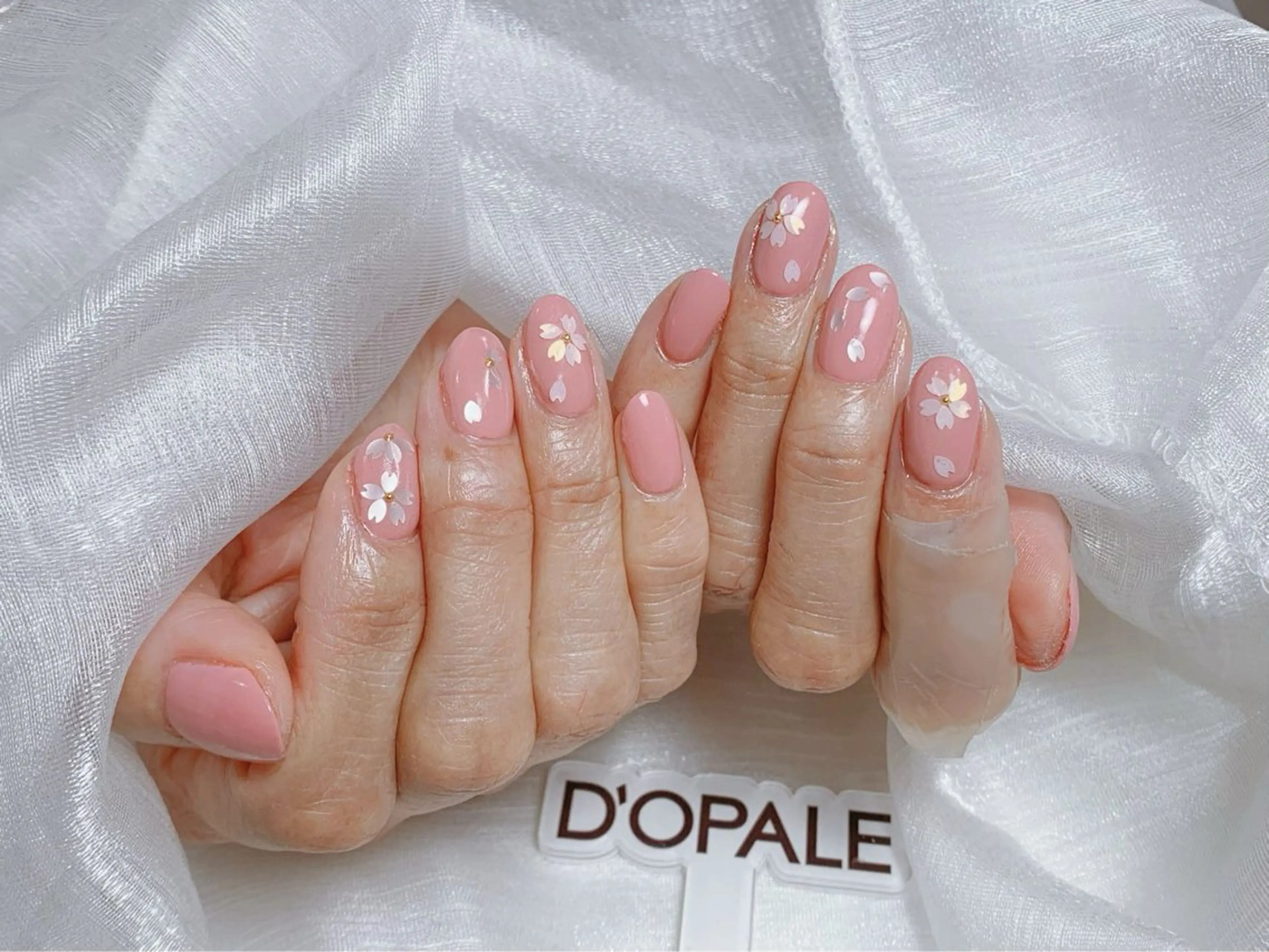 ネイル ハンドネイル D‘OPALEサロン所属・トパサロン 上野kkのネイルデザイン