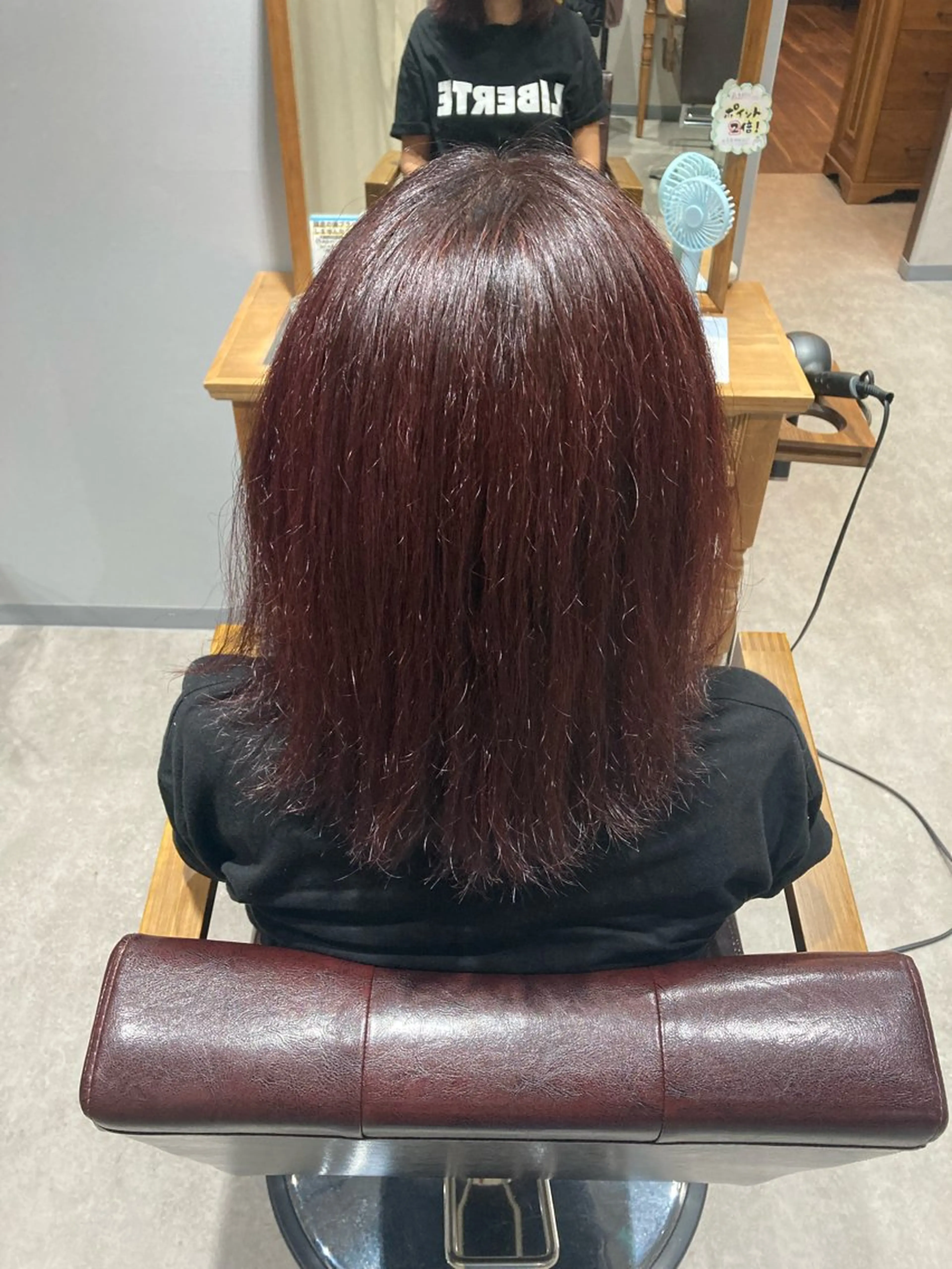 カラー バイオレットカラー 川崎ハツメイ✨篠原 裕里のヘアスタイル