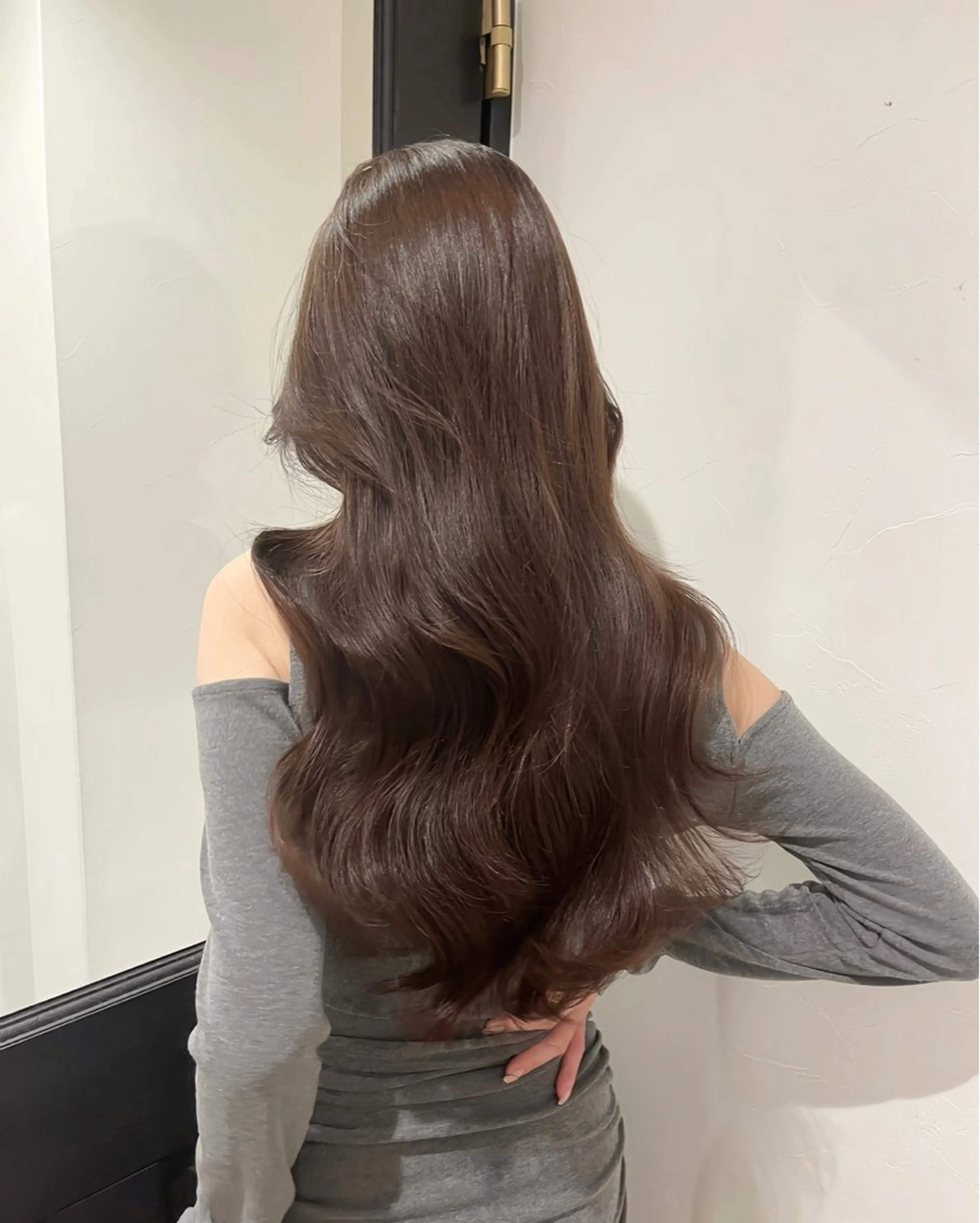 セミロング カラー 韓国ヘア透明感カラー / マイカ🍒のヘアスタイル