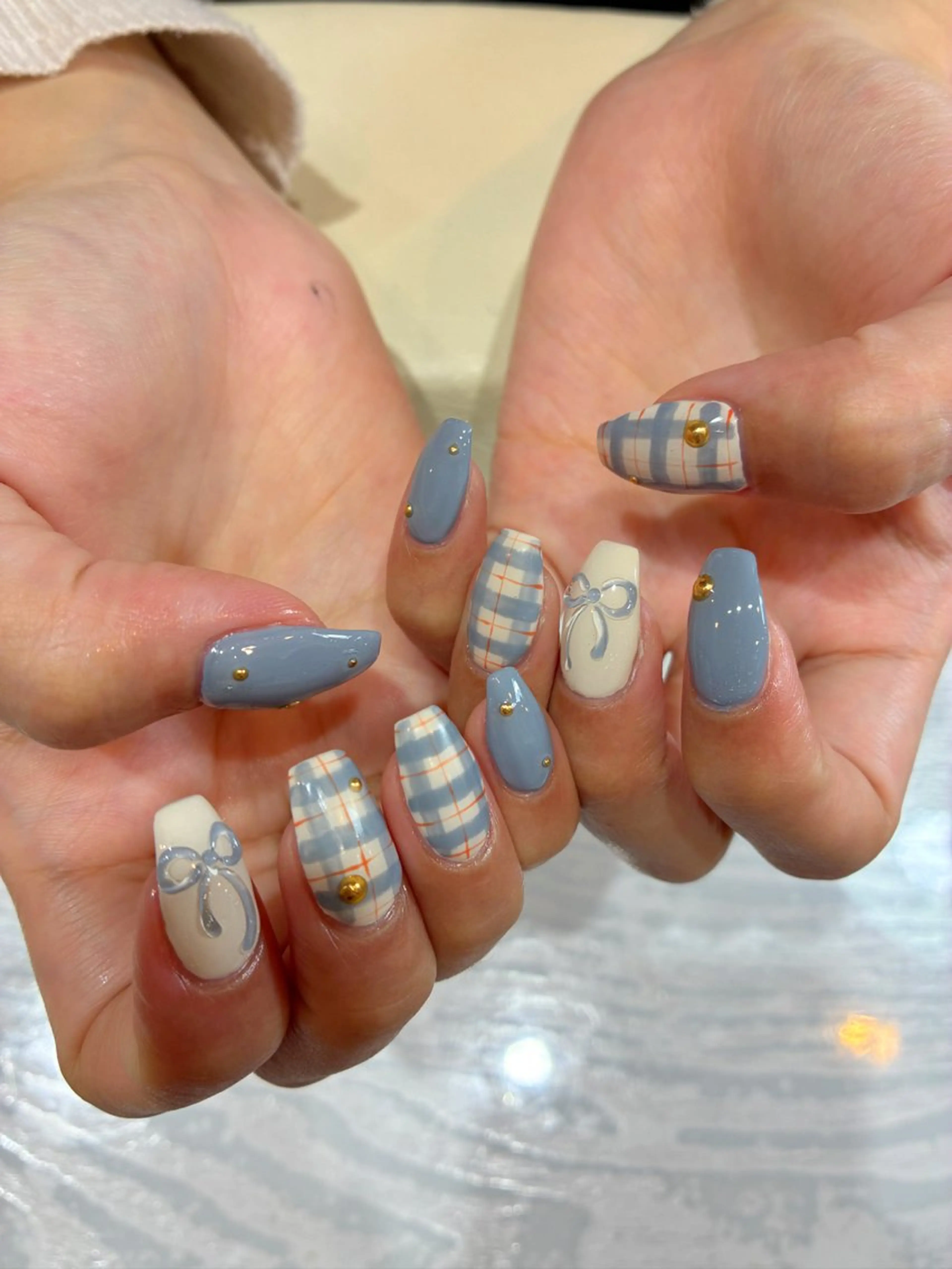 ネイル 持ち込み Nest 岩崎のネイルデザイン