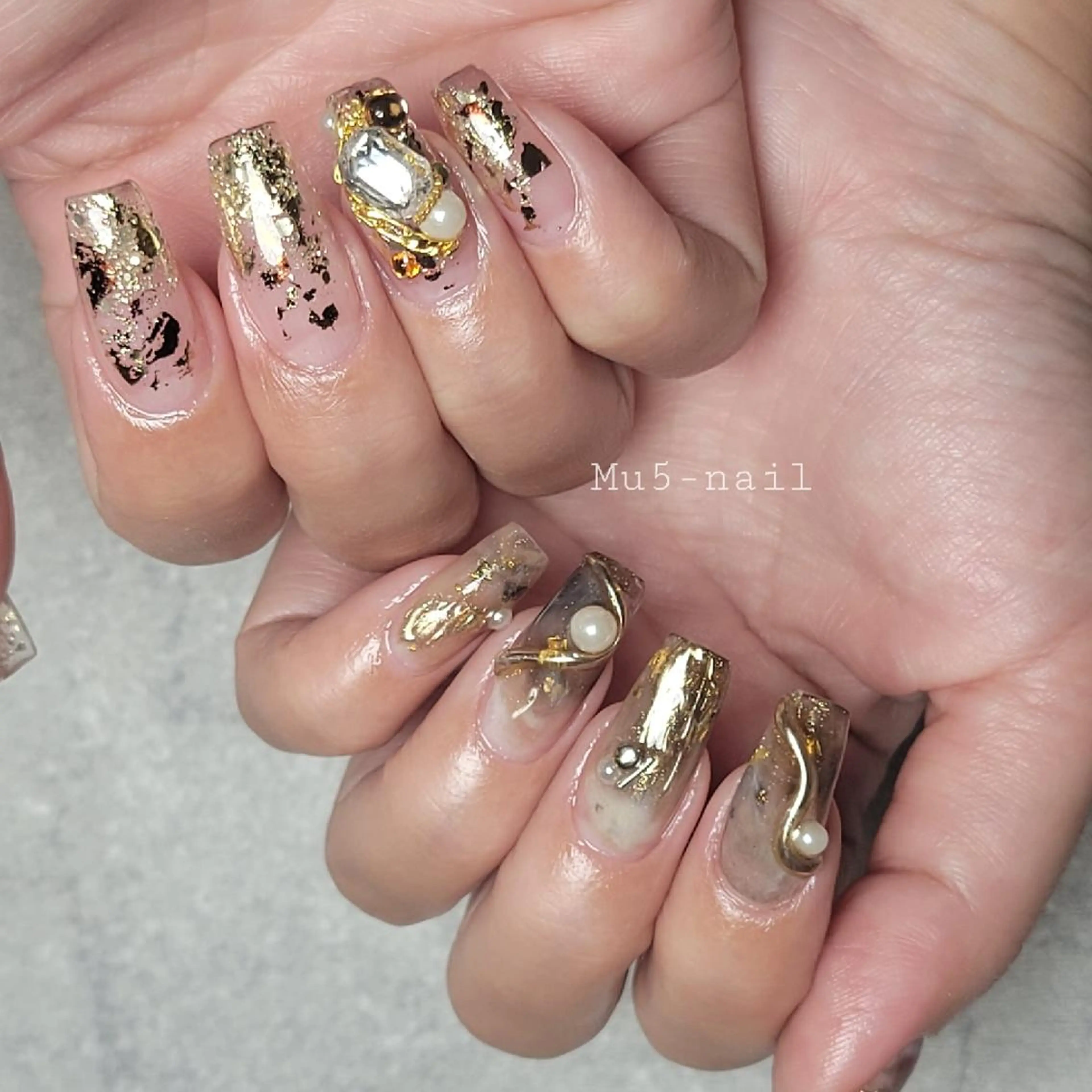 ネイル ジェルネイル スカルプネイル MU5-nail 金山ネイルサロンのネイルデザイン