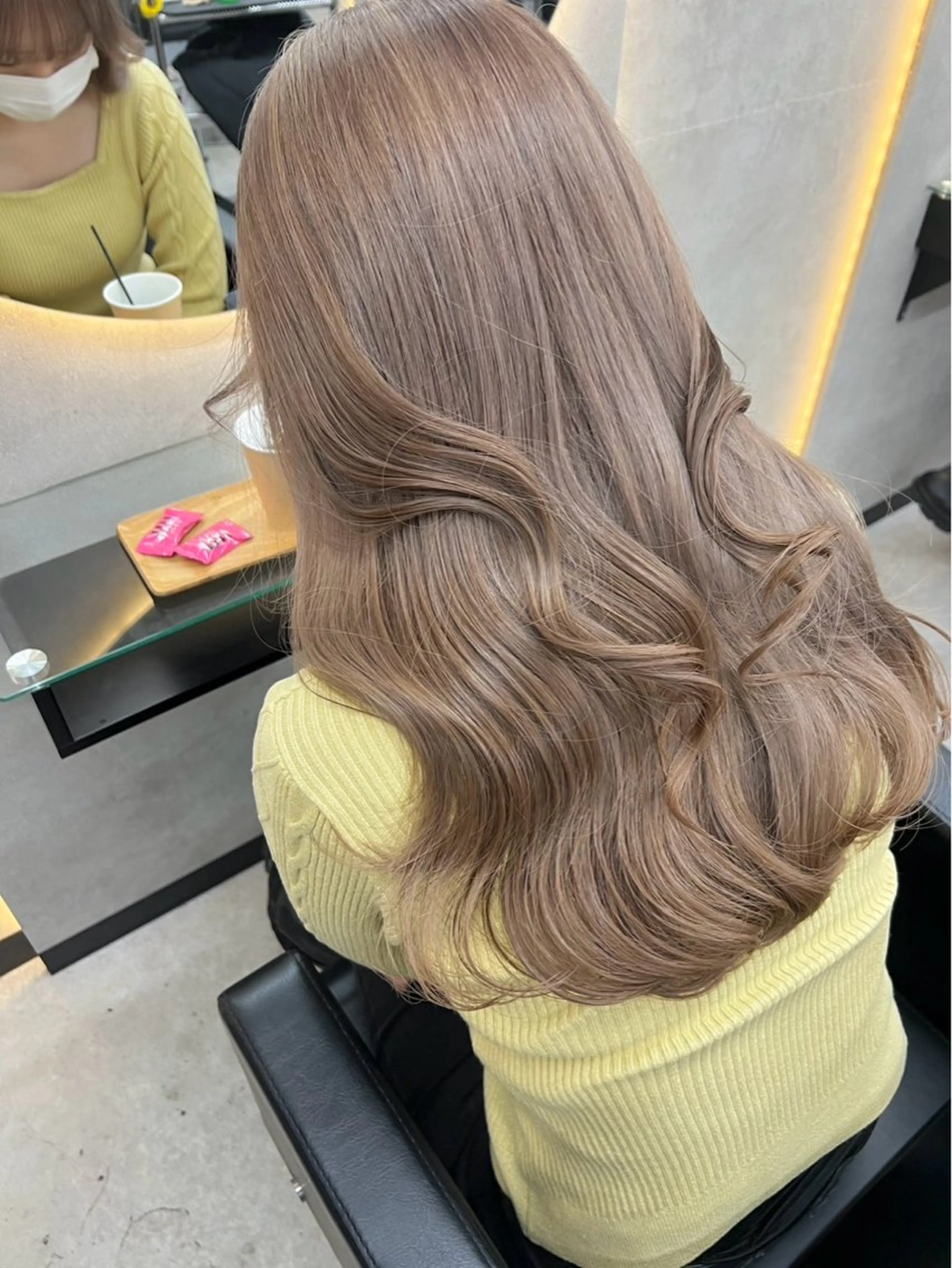 ロング 宮田 優花のヘアスタイル