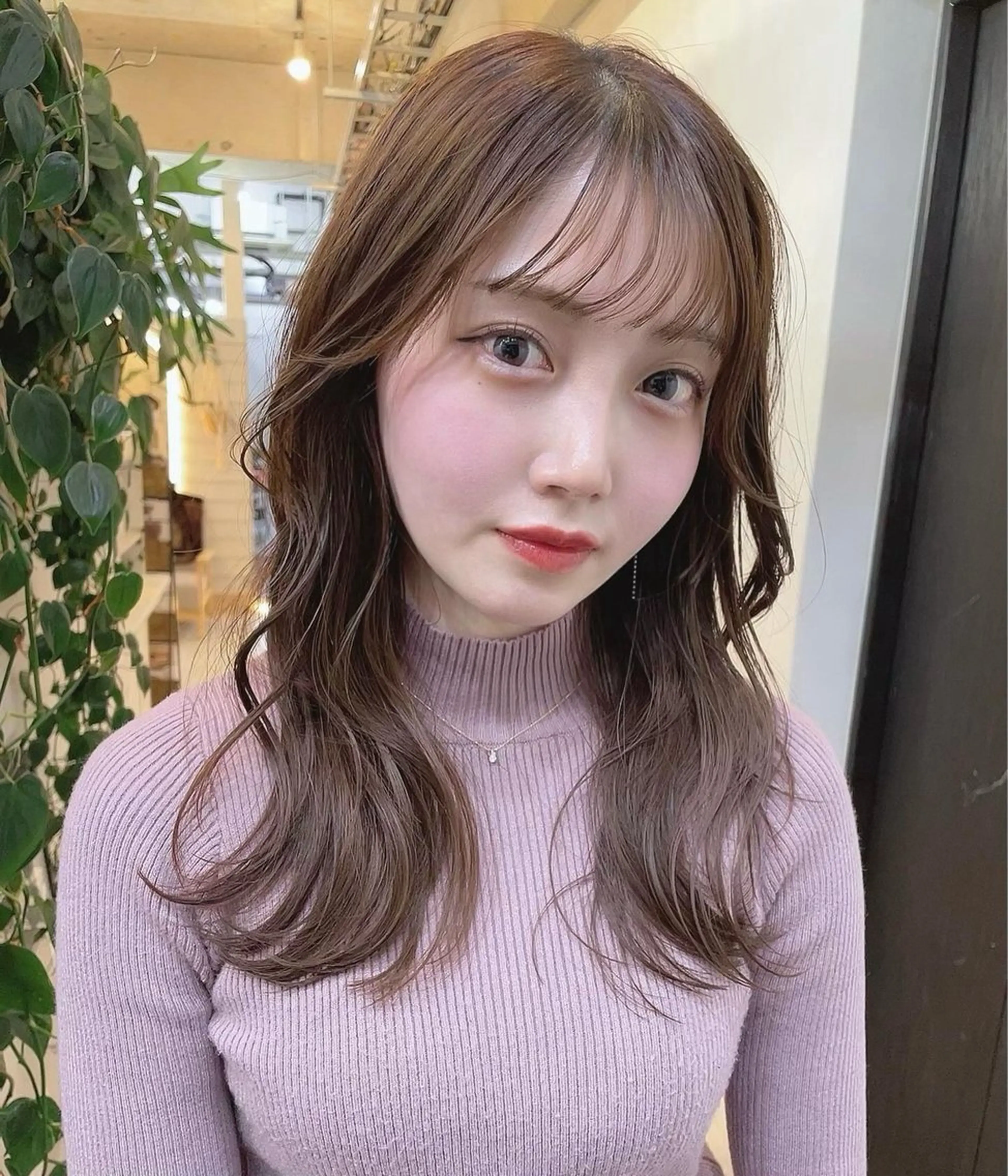 セミロング カラー レイヤーカット カット ヘアカラー トリートメント AiM 大名のヘアスタイル