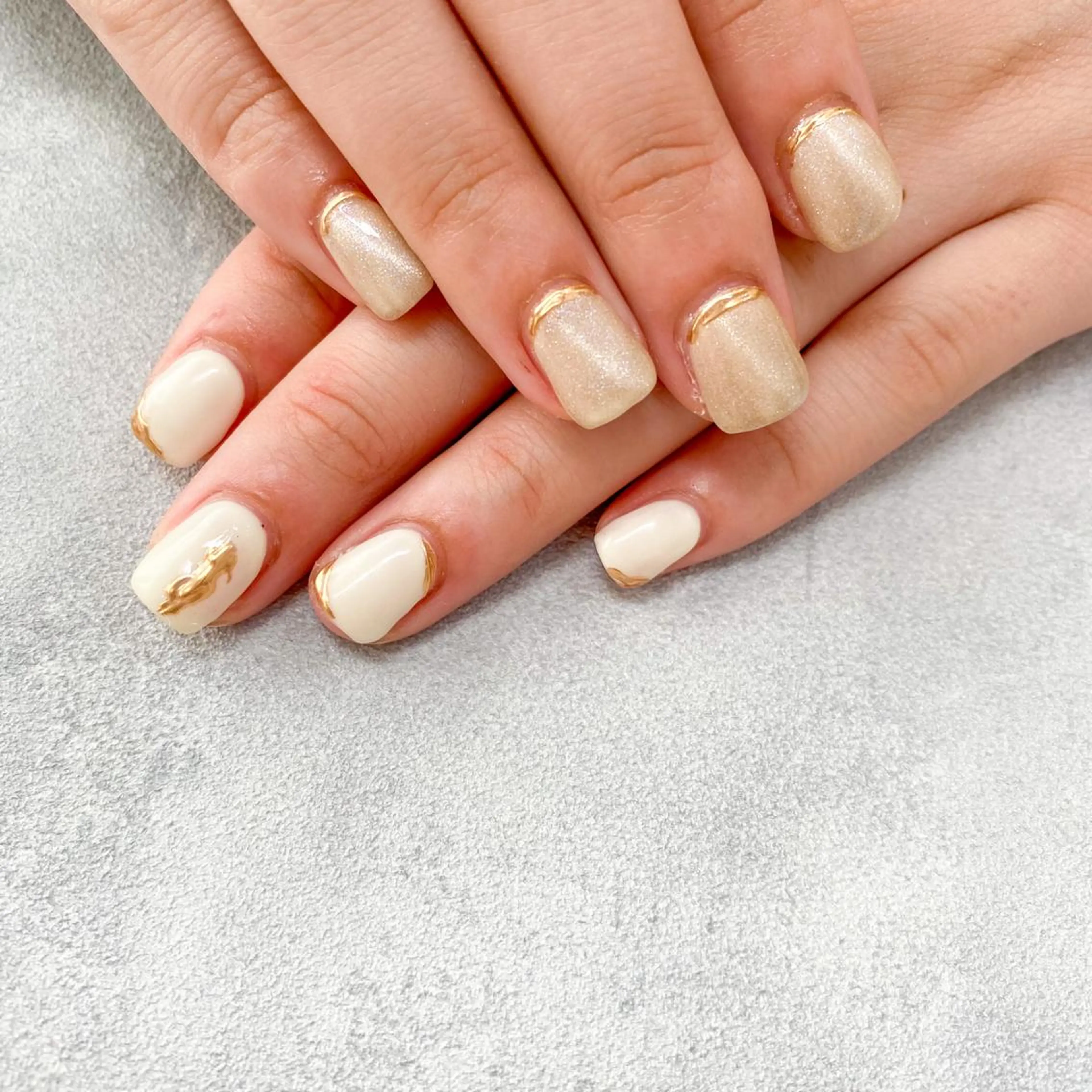 ネイル ハンドネイル ゴテゴテ💙ワンホン リオナのネイルデザイン