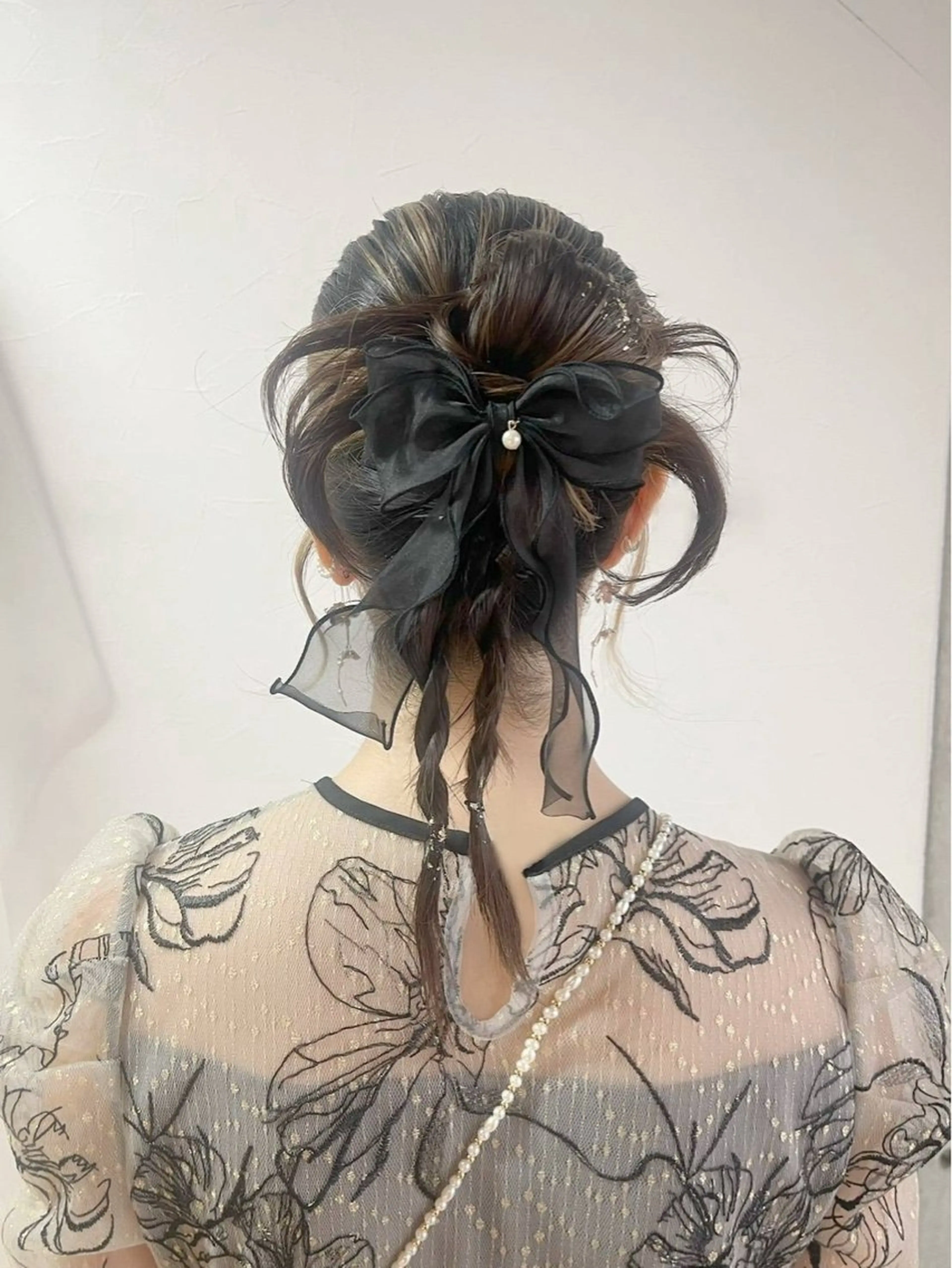 ミディアム 卒業式のヘアスタイル ヘアセット H. MADOKAのヘアスタイル