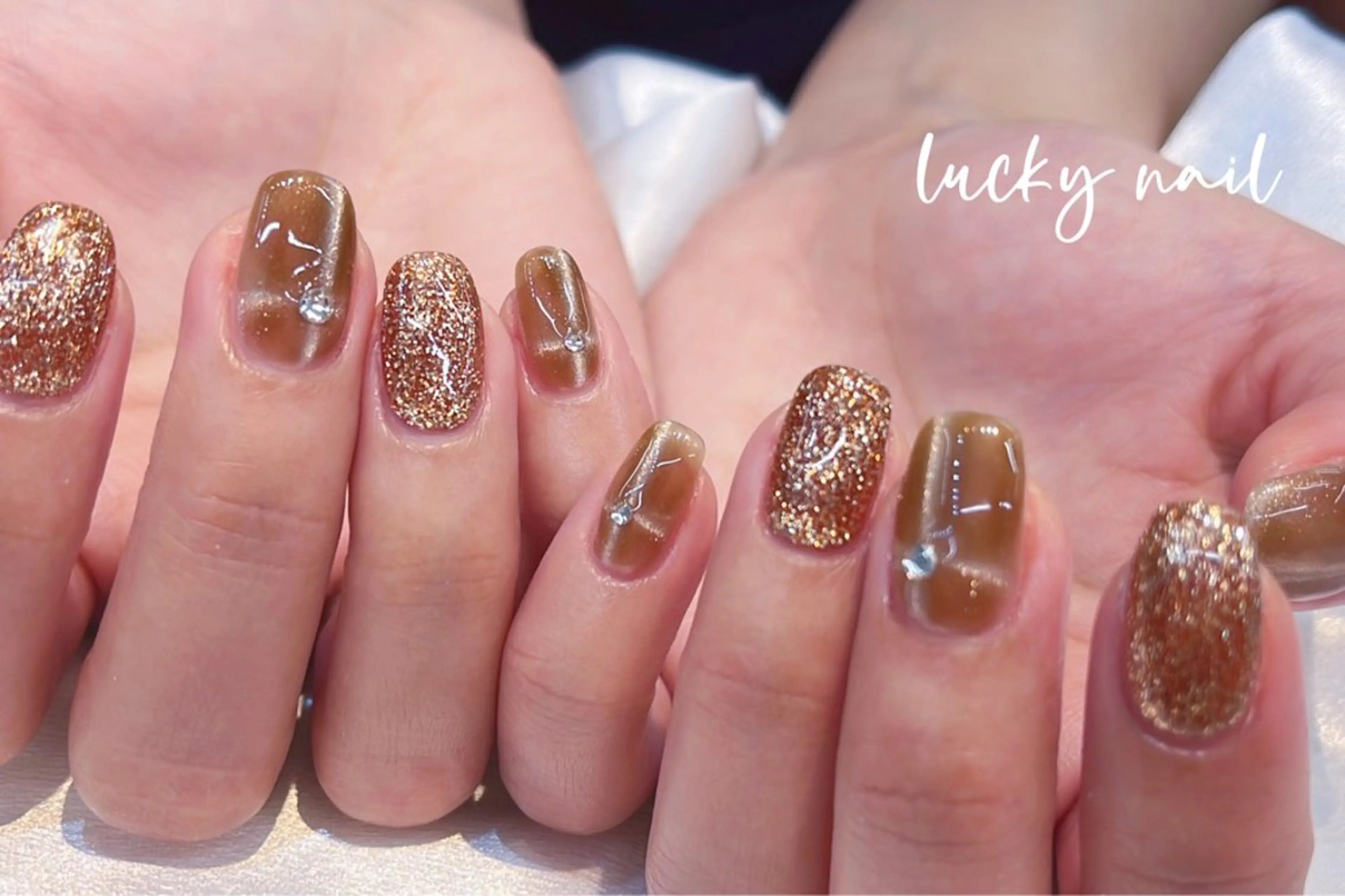 ネイル チークネイル 長さ出し ジェルネイル マグネットネイル 持ち込み Lucky nail 小林和希のネイルデザイン