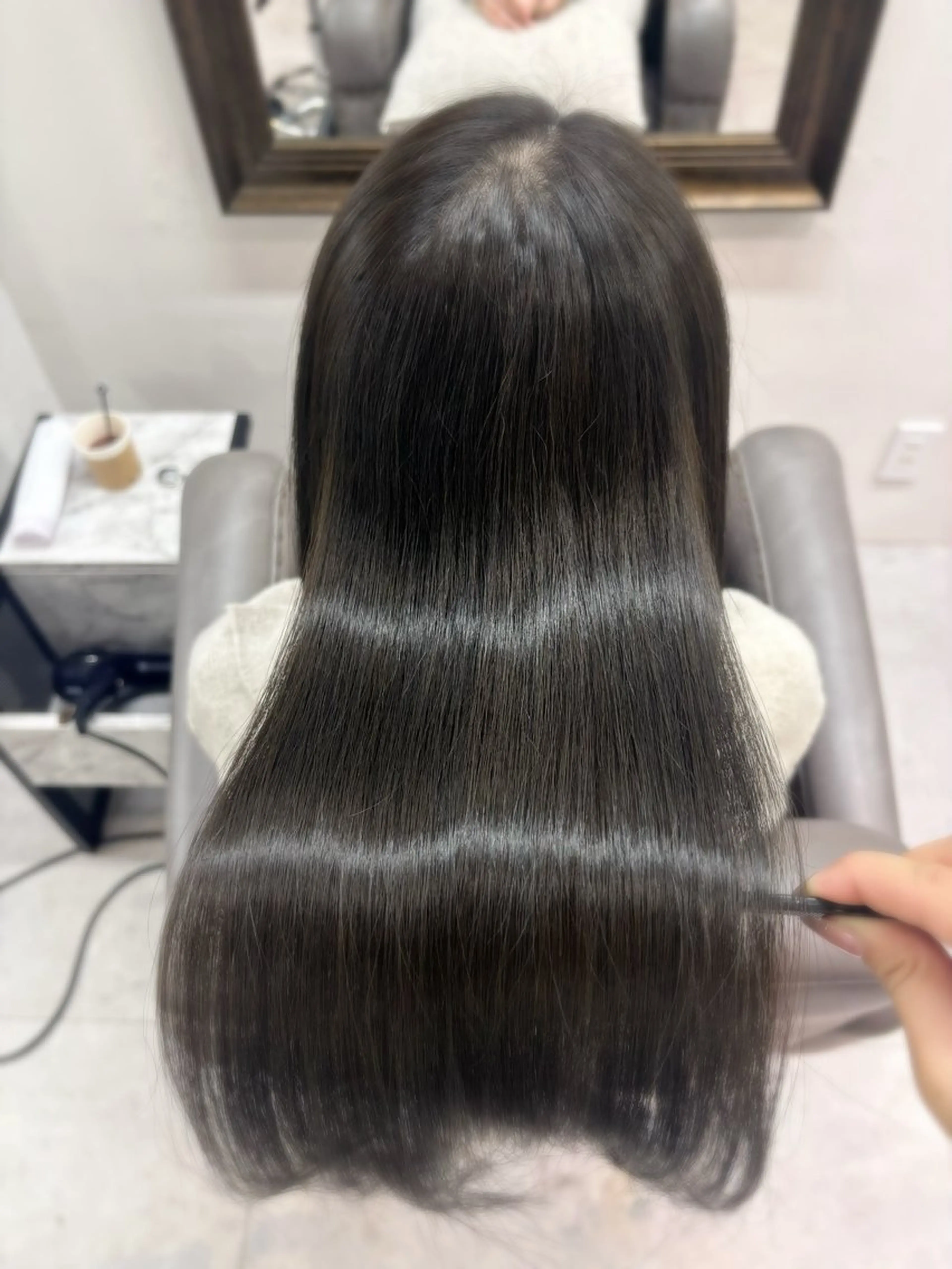 セミロング カット ヘアカラー トリートメント roka 髪質改善/縮毛矯正／韓国レイヤー所属・roka 🌿あやのヘアスタイル