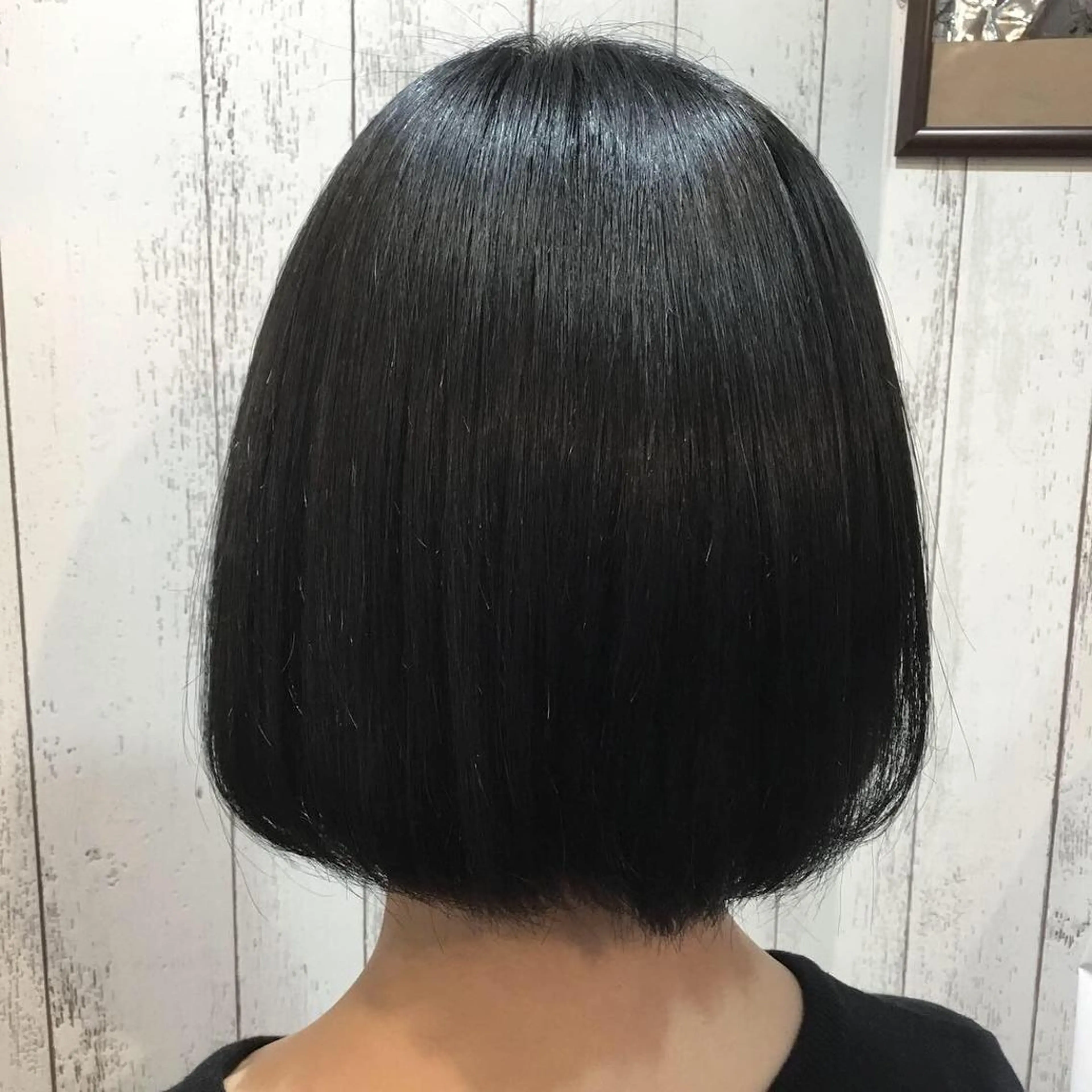 ショート カラー パーマ 金崎 新吾のヘアスタイル